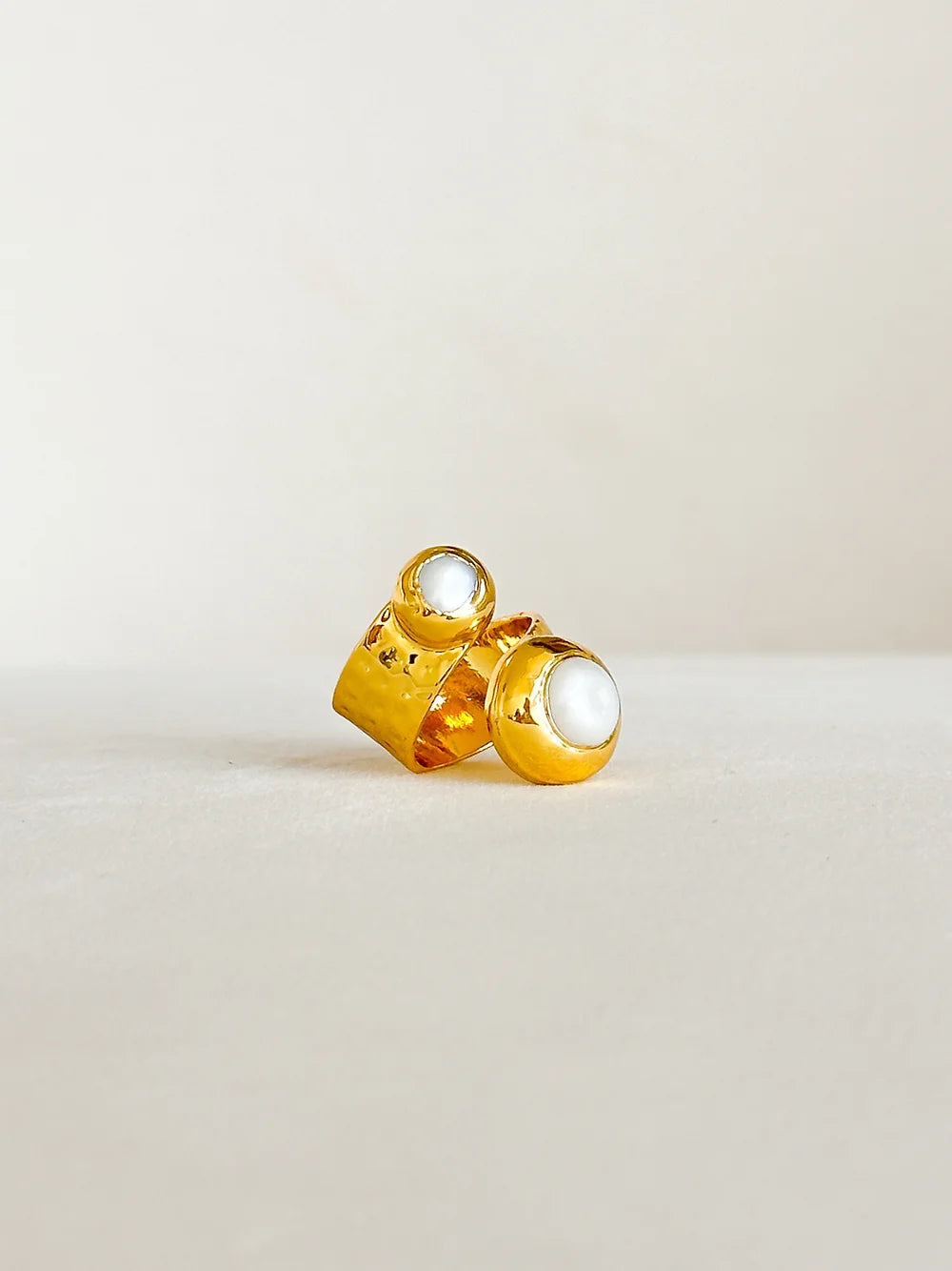 Easton Elle - Curl Pearl Ring-110 Jewelry & Hair-Easton Elle-July & June Women's Fashion Boutique Located in San Antonio, Texas