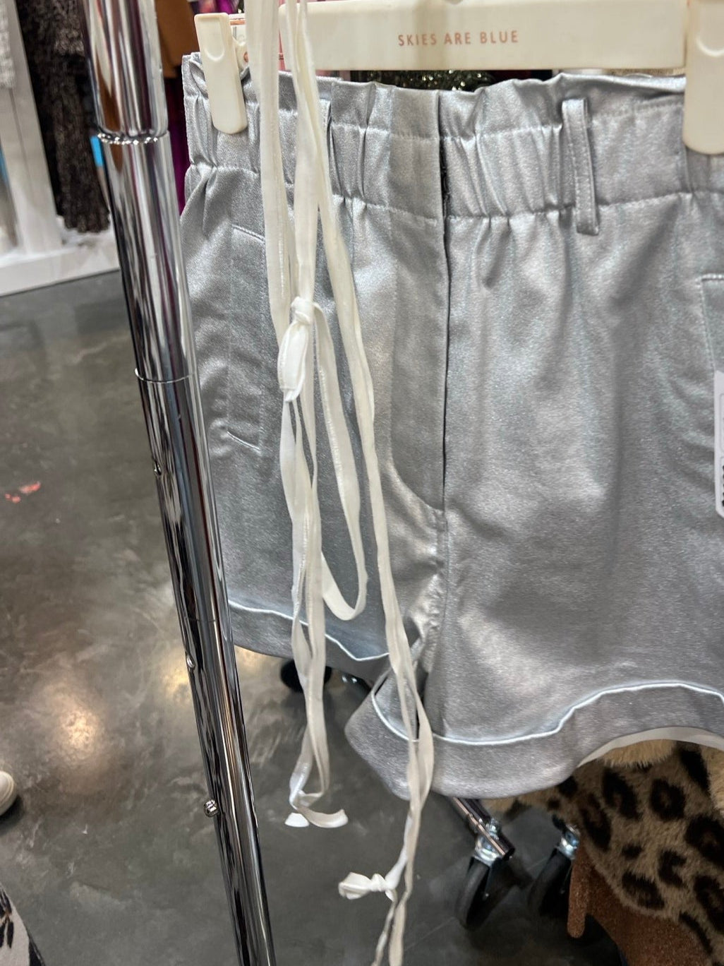 SKIES ARE BLUE WOMEN 410 Shorts/Skirts-410 Shorts/Skirts-SKIES ARE BLUE-July & June Women's Fashion Boutique Located in San Antonio, Texas