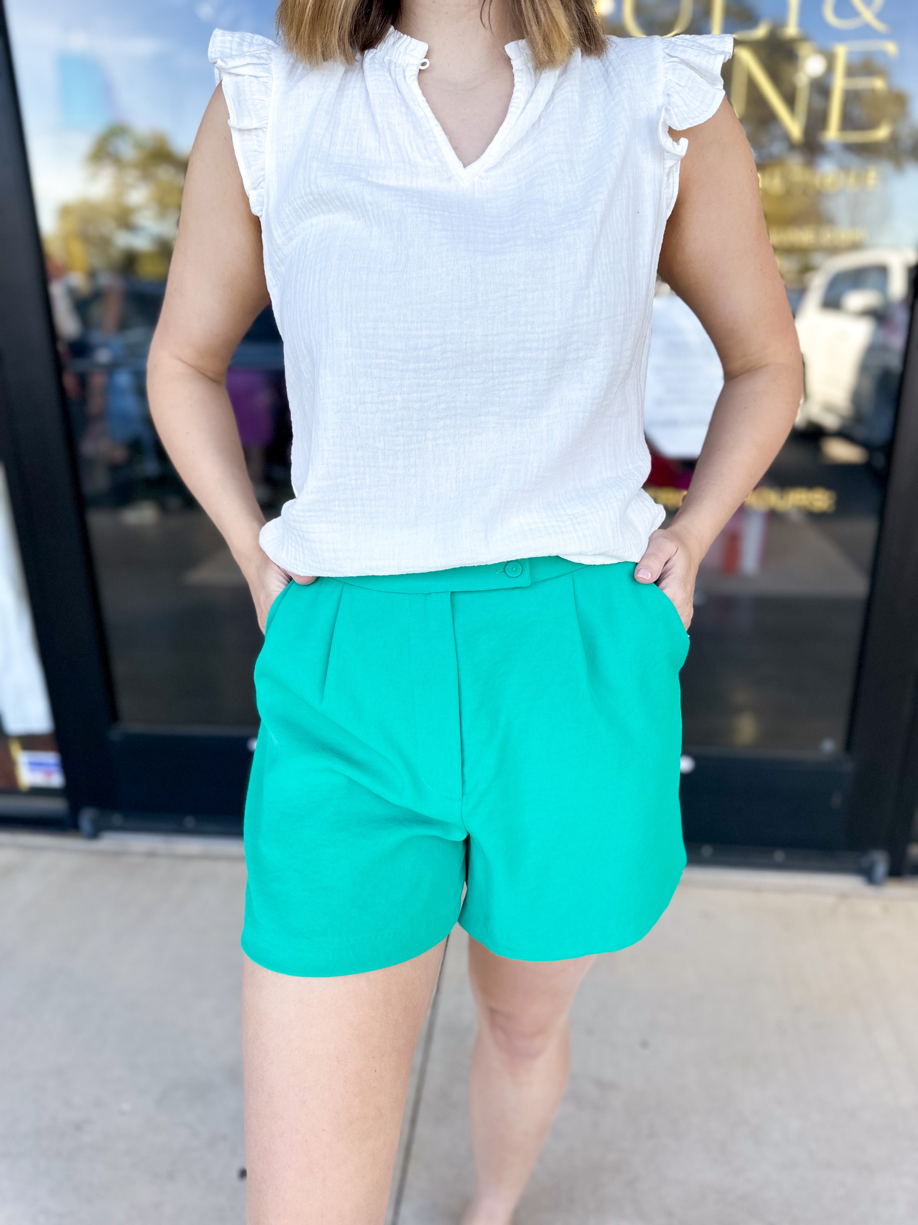 Chic Shorts - Emerald Green-410 Shorts/Skirts-SKIES ARE BLUE-July & June Women's Fashion Boutique Located in San Antonio, Texas