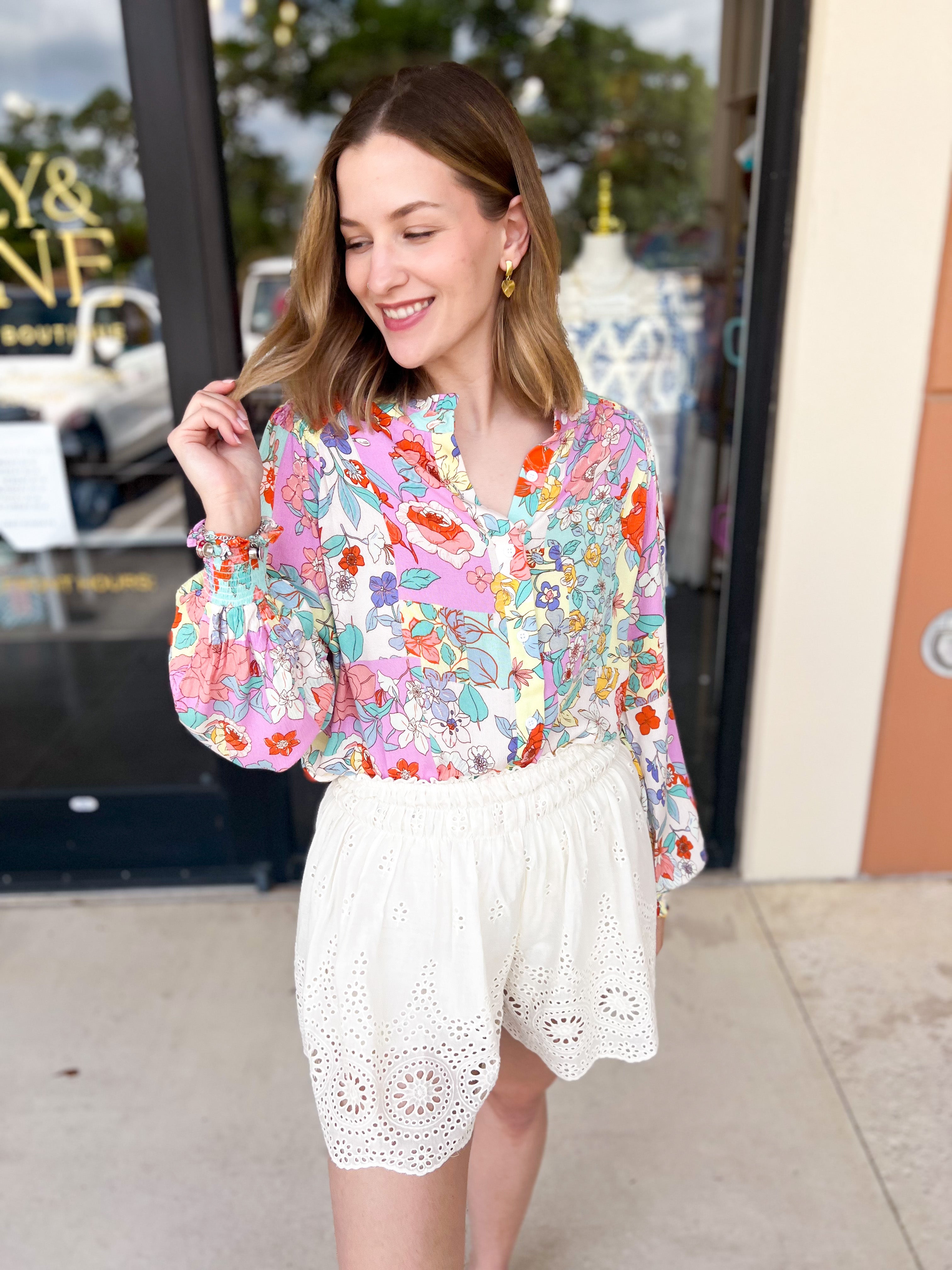 Feminine Crochet Shorts - Cream-510 Mini-ENTRO-July & June Women's Fashion Boutique Located in San Antonio, Texas