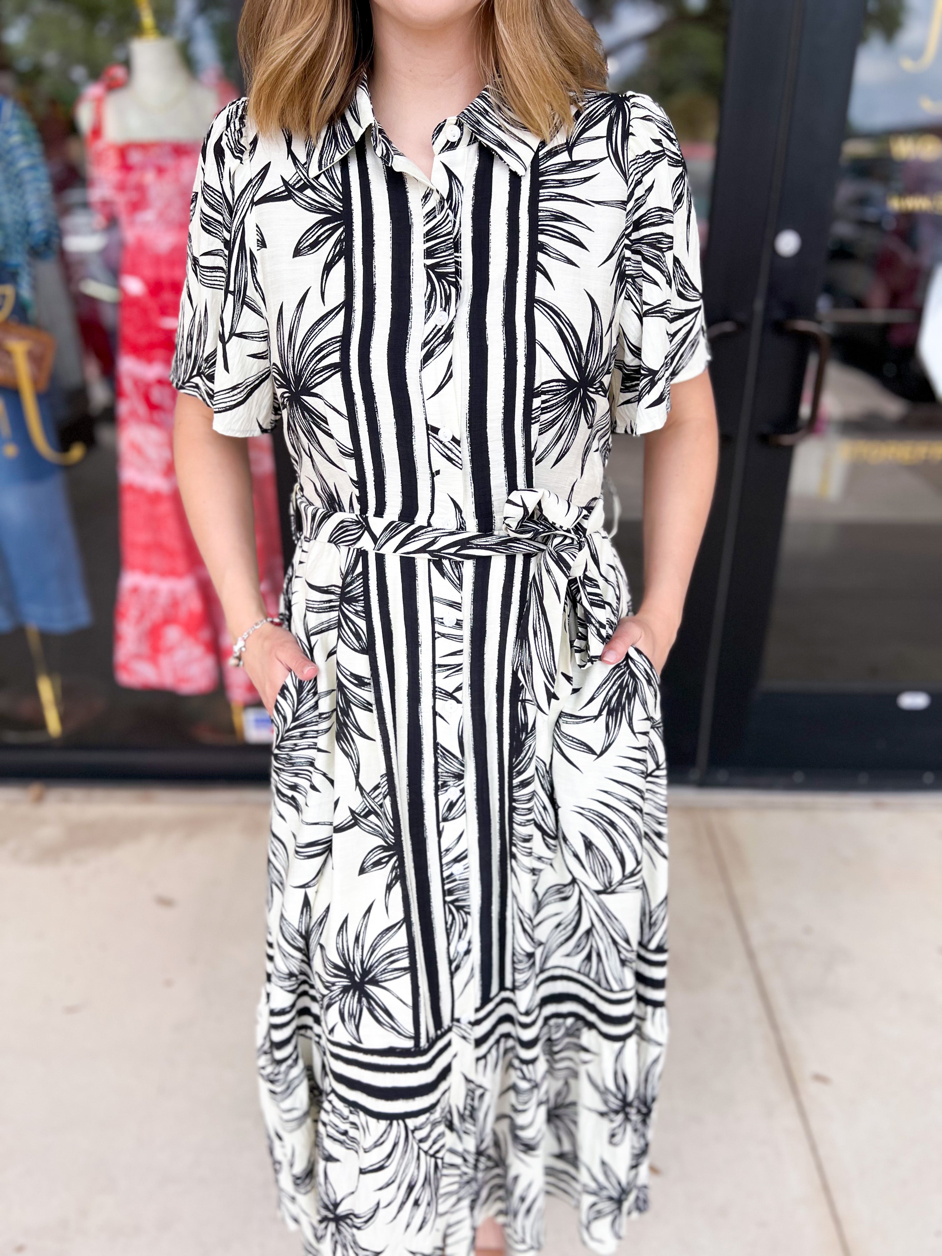 Palm City Midi Dress - Black-500 Midi-ENTRO-July & June Women's Fashion Boutique Located in San Antonio, Texas