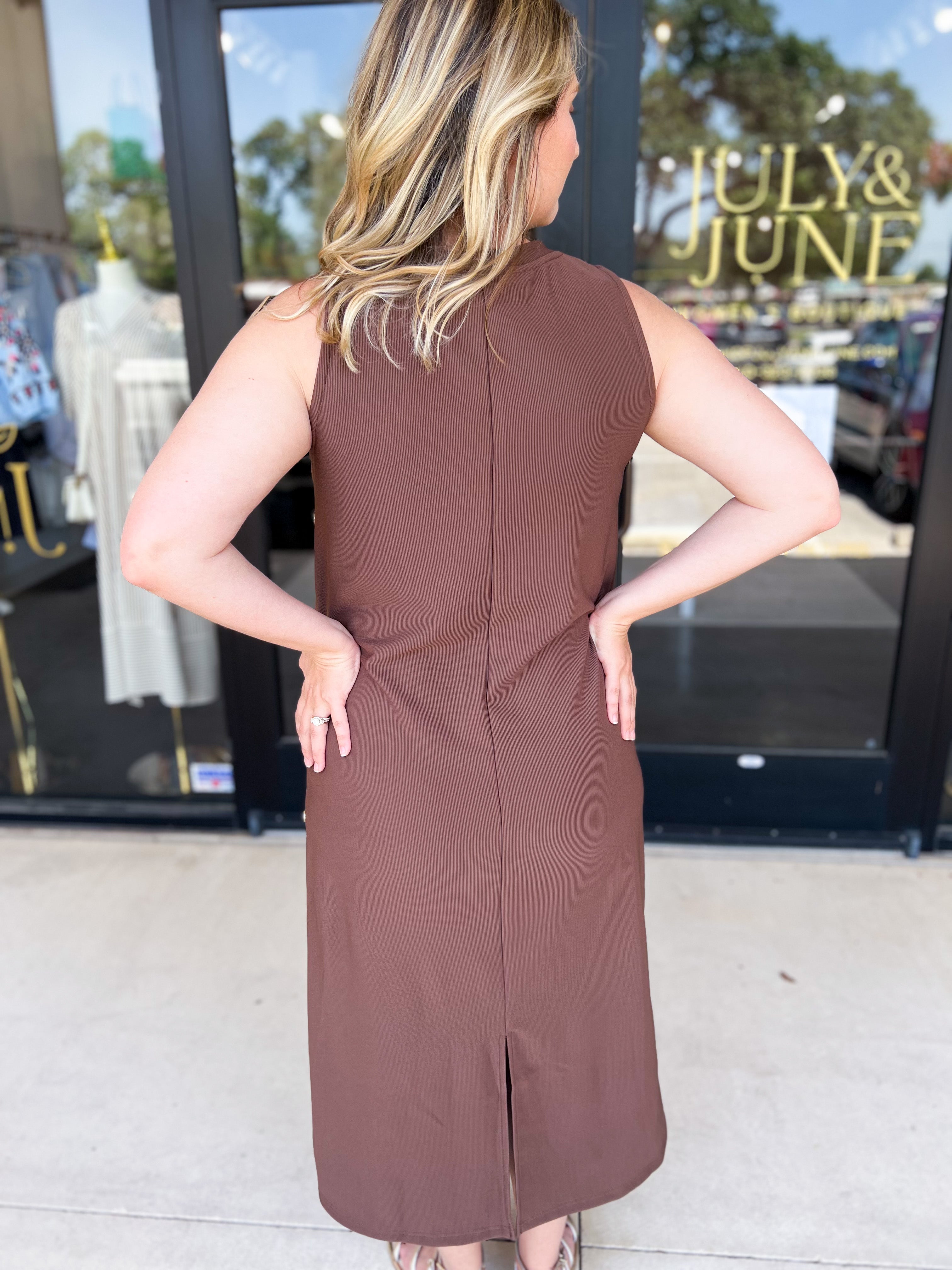 Casual Chic Midi Dress - Espresso-500 Midi-ENTRO-July & June Women's Fashion Boutique Located in San Antonio, Texas