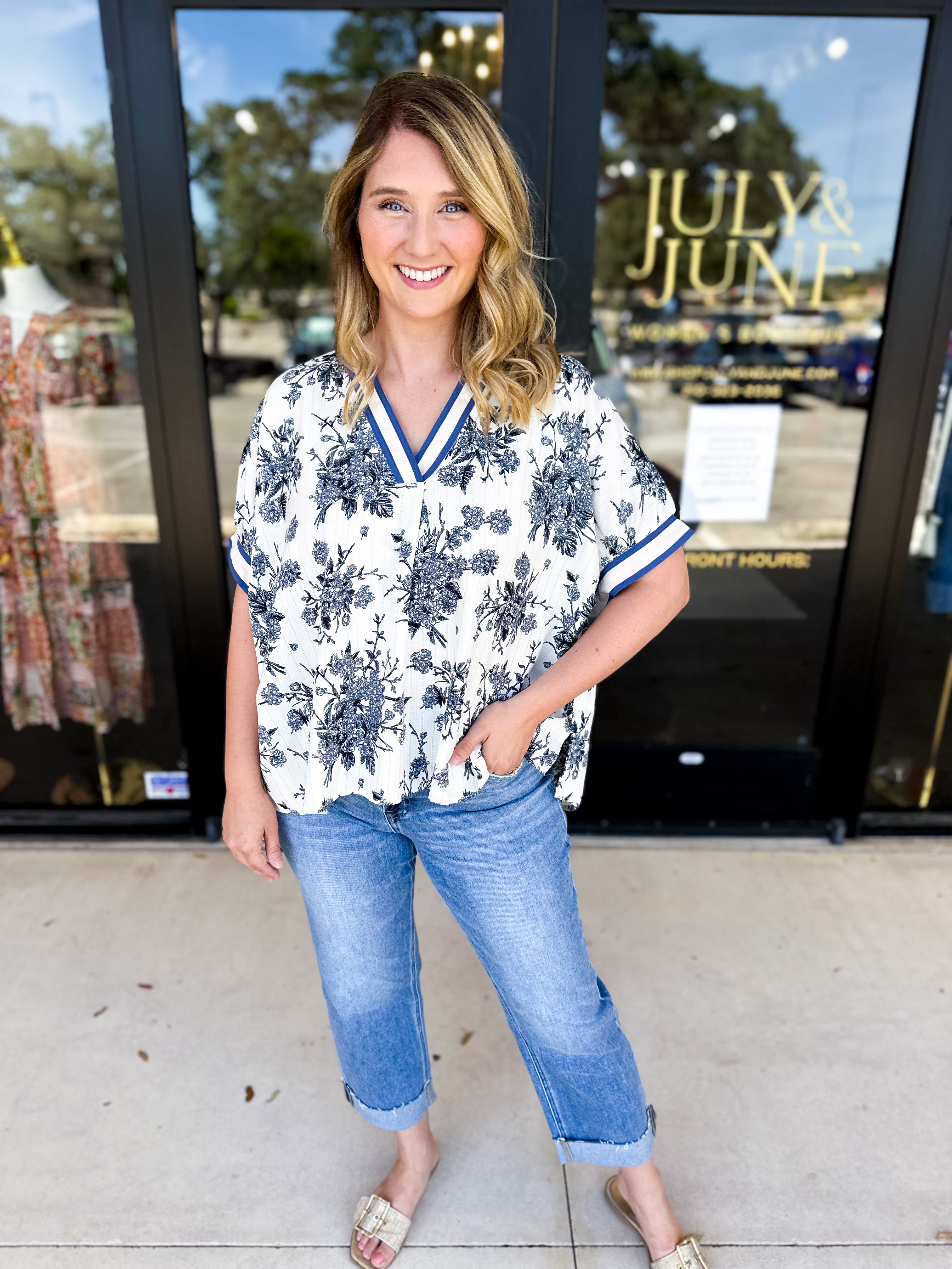 The Briar Blouse - Navy-200 Fashion Blouses-ENTRO-July & June Women's Fashion Boutique Located in San Antonio, Texas