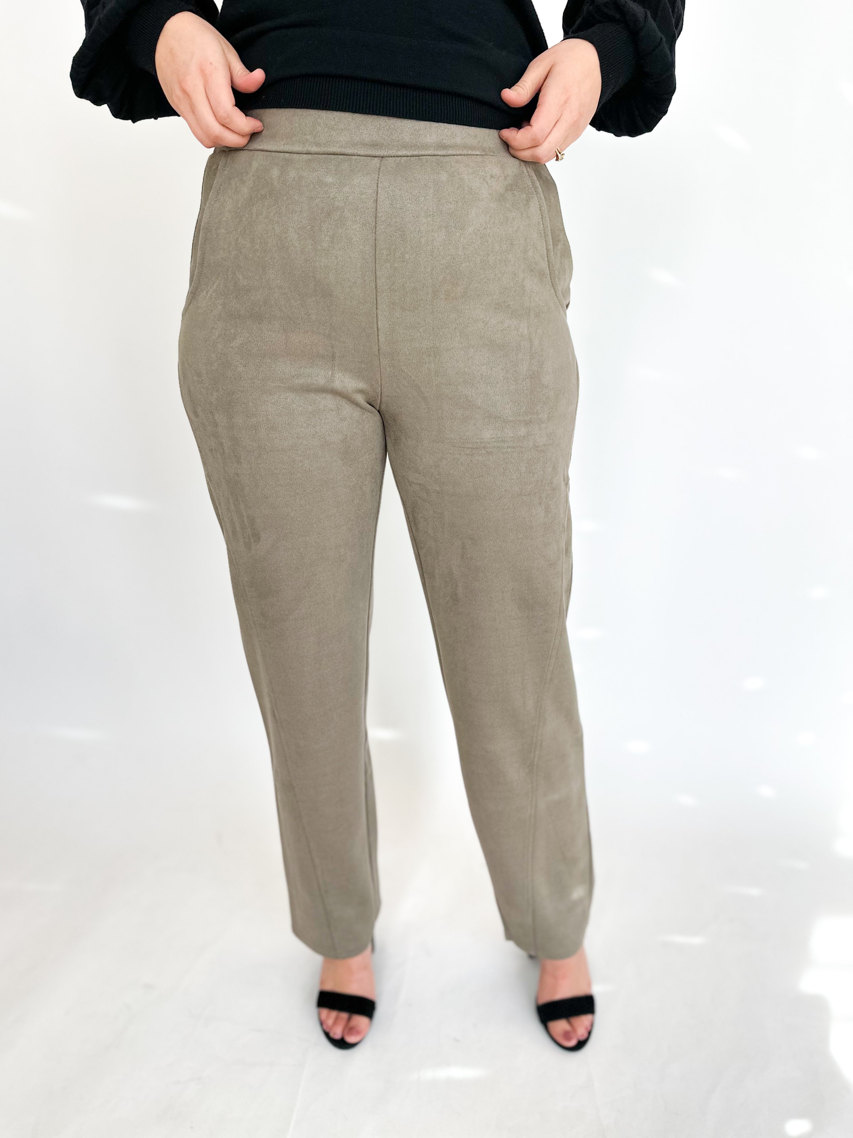 Chic Trousers - Mocha-400 Pants-ALLIE ROSE-July & June Women's Fashion Boutique Located in San Antonio, Texas