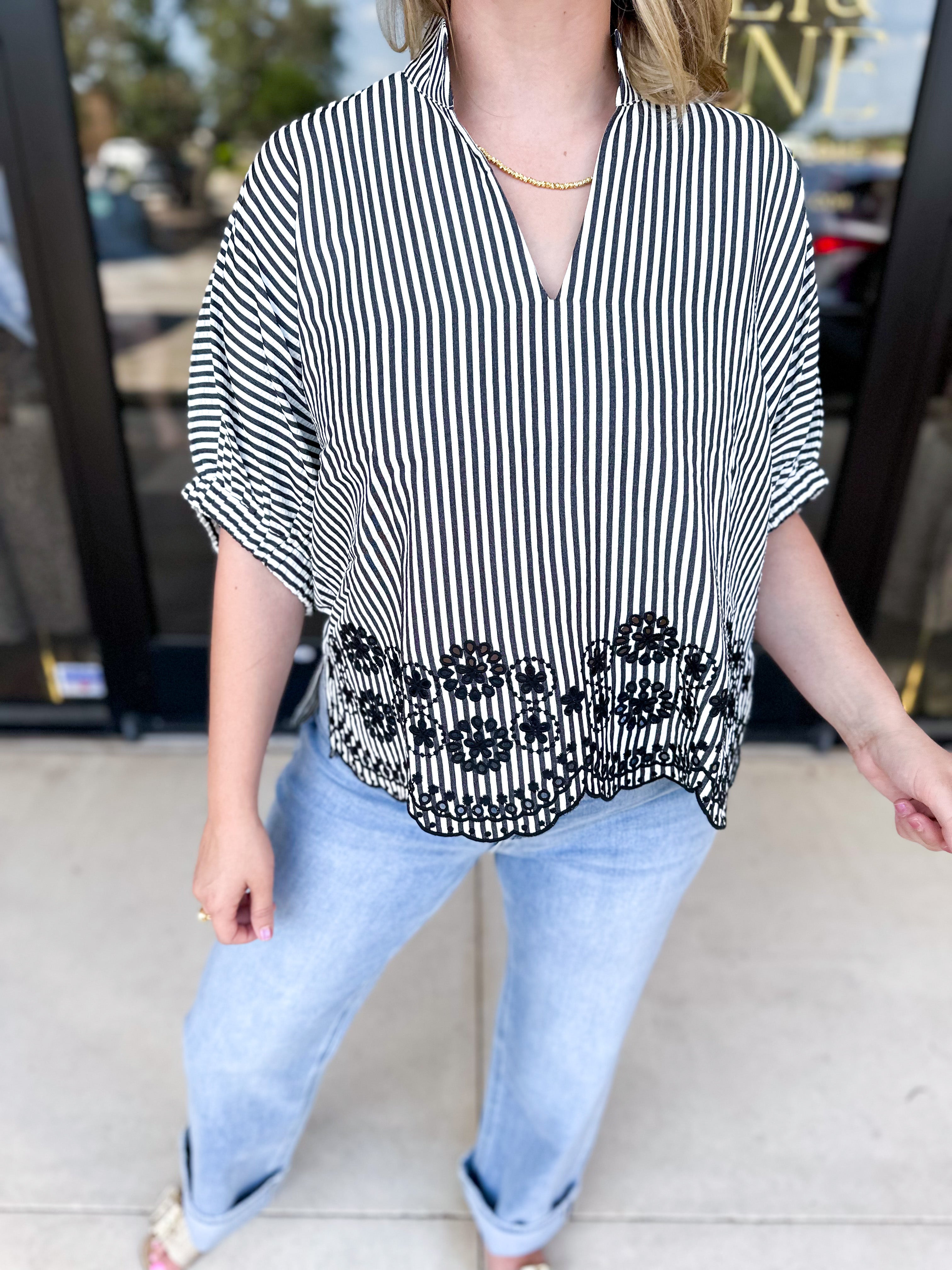 Floral Crochet Oversized Blouse - Black-200 Fashion Blouses-ENTRO-July & June Women's Fashion Boutique Located in San Antonio, Texas