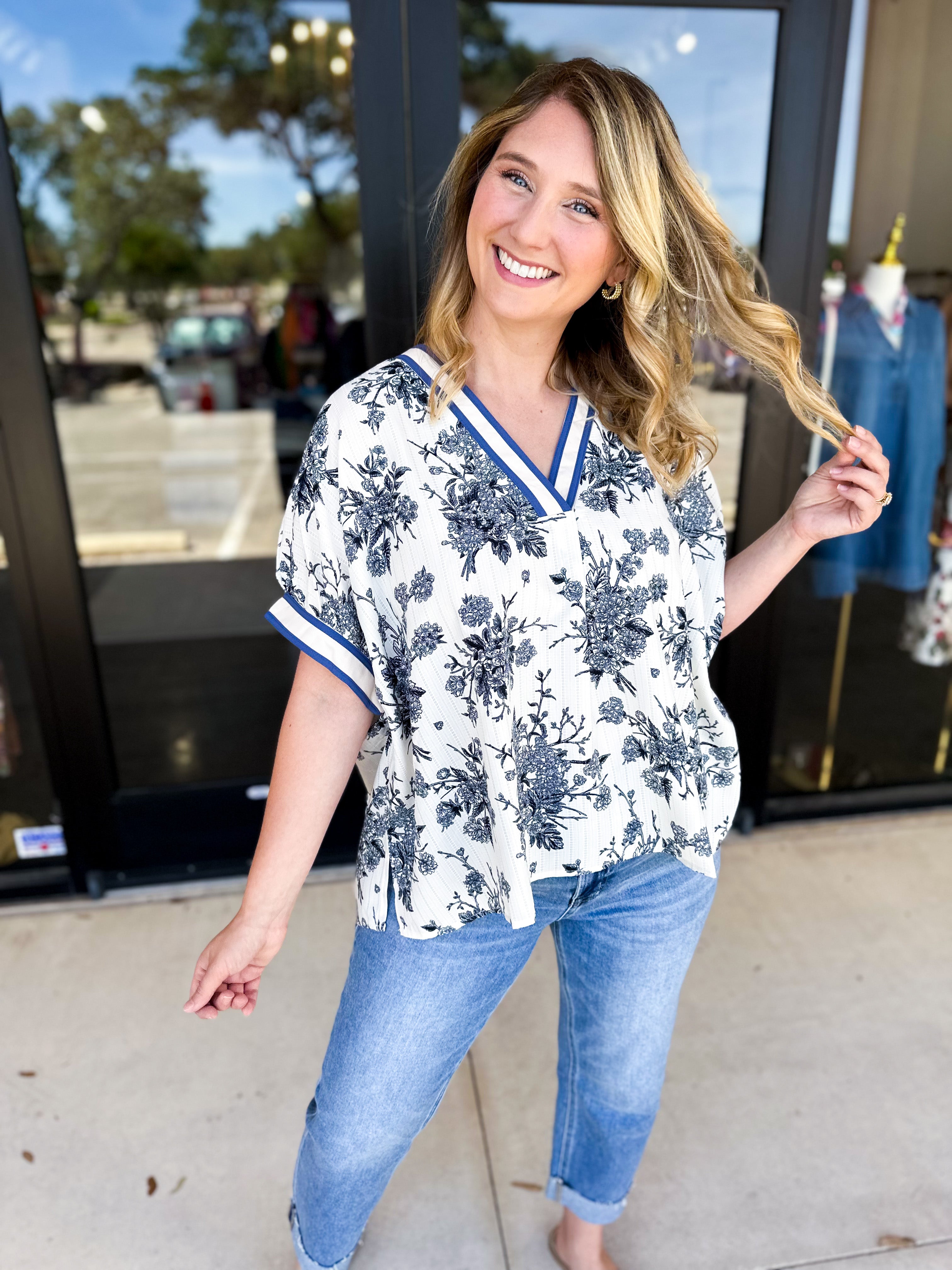 The Briar Blouse - Navy-200 Fashion Blouses-ENTRO-July & June Women's Fashion Boutique Located in San Antonio, Texas