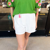 Chic Shorts - Ivory-410 Shorts/Skirts-SKIES ARE BLUE-July & June Women's Fashion Boutique Located in San Antonio, Texas