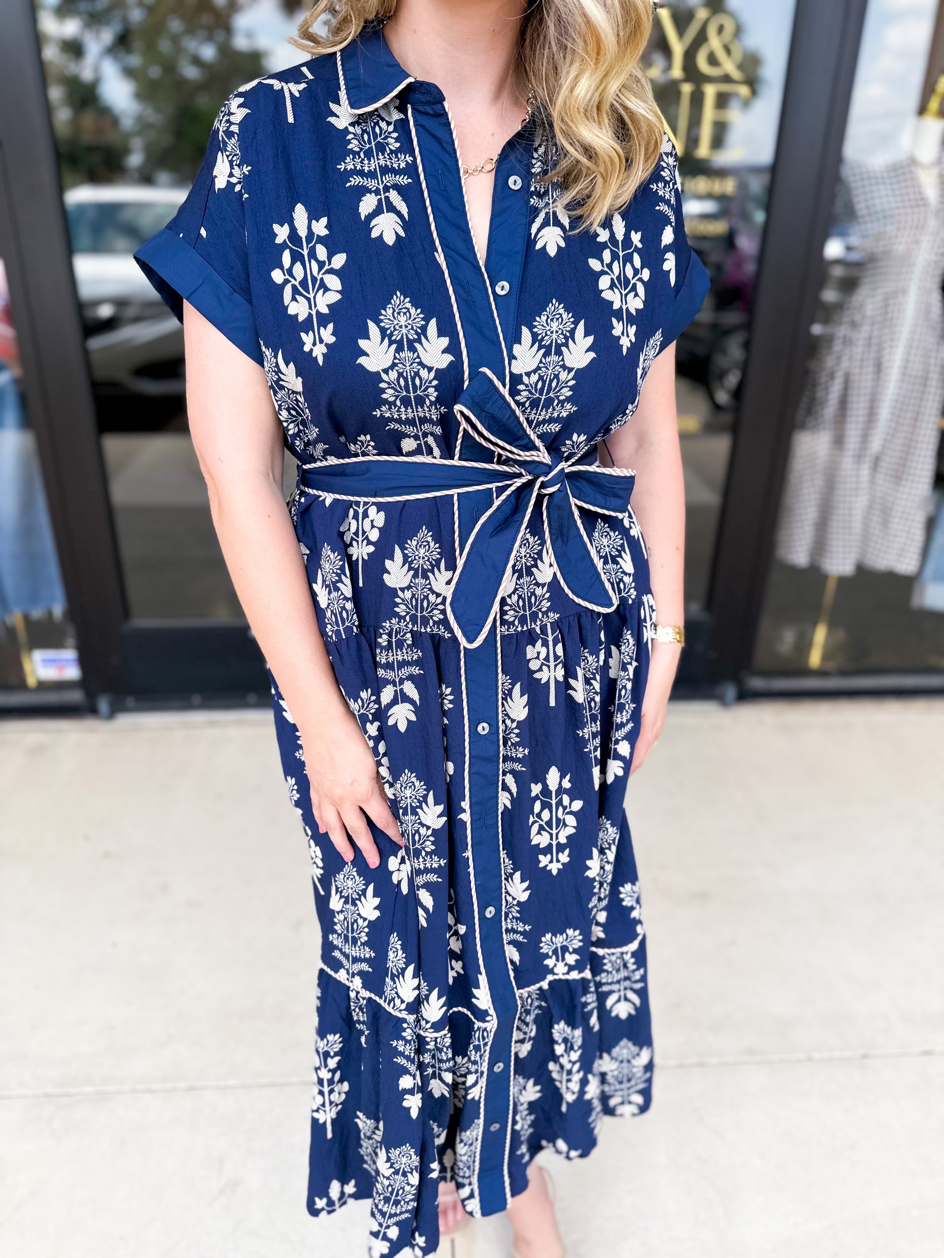 The Kailey Midi Dress - Navy-500 Midi-ENTRO-July & June Women's Fashion Boutique Located in San Antonio, Texas