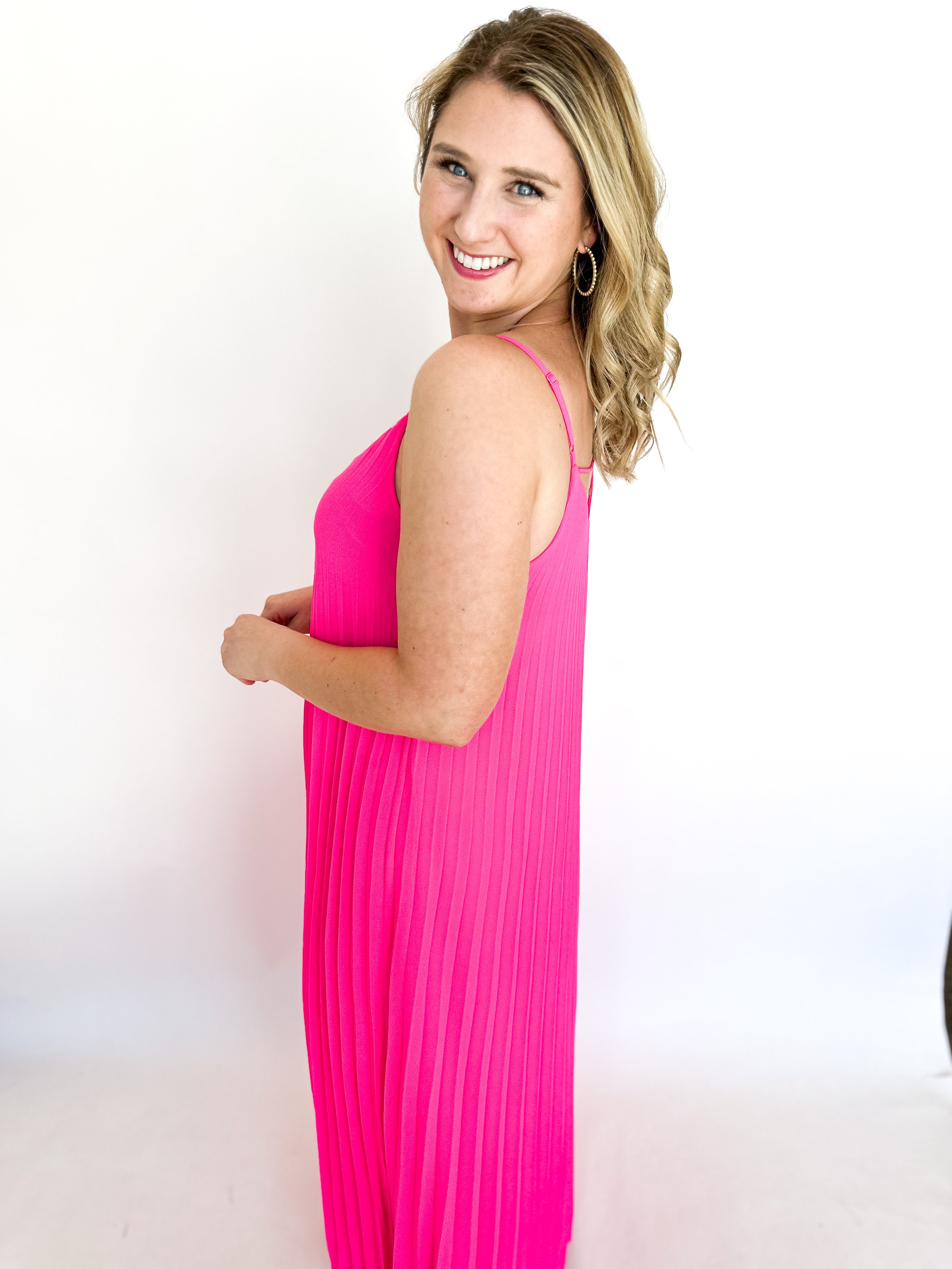 Pleated Maxi Dress - Pink-500 Midi-SKIES ARE BLUE-July & June Women's Fashion Boutique Located in San Antonio, Texas