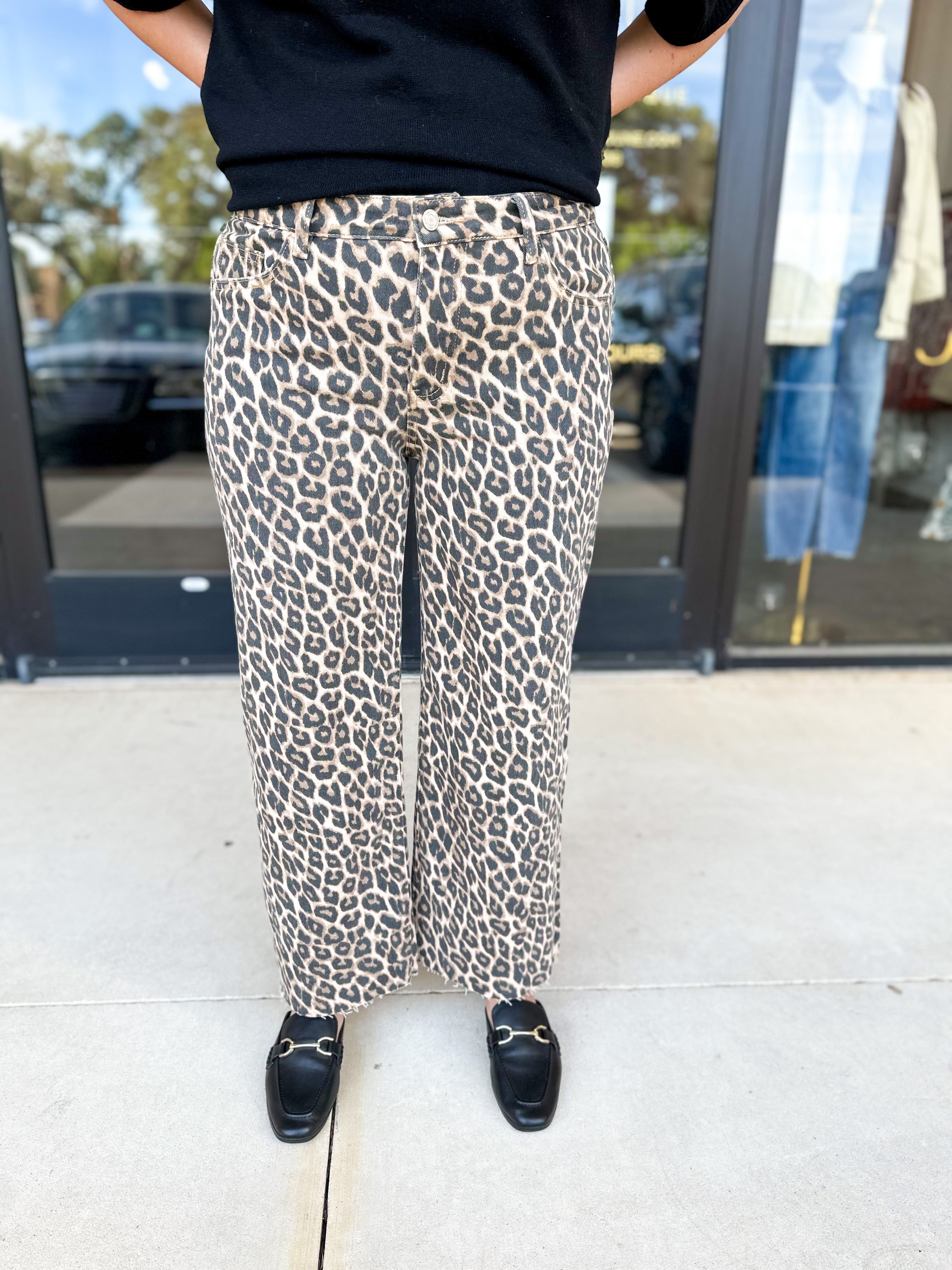 Vervet- Cheetah Print High Rise Wide Leg Jeans-400 Pants-VEVERT BY FLYING MONKEY-July & June Women's Fashion Boutique Located in San Antonio, Texas