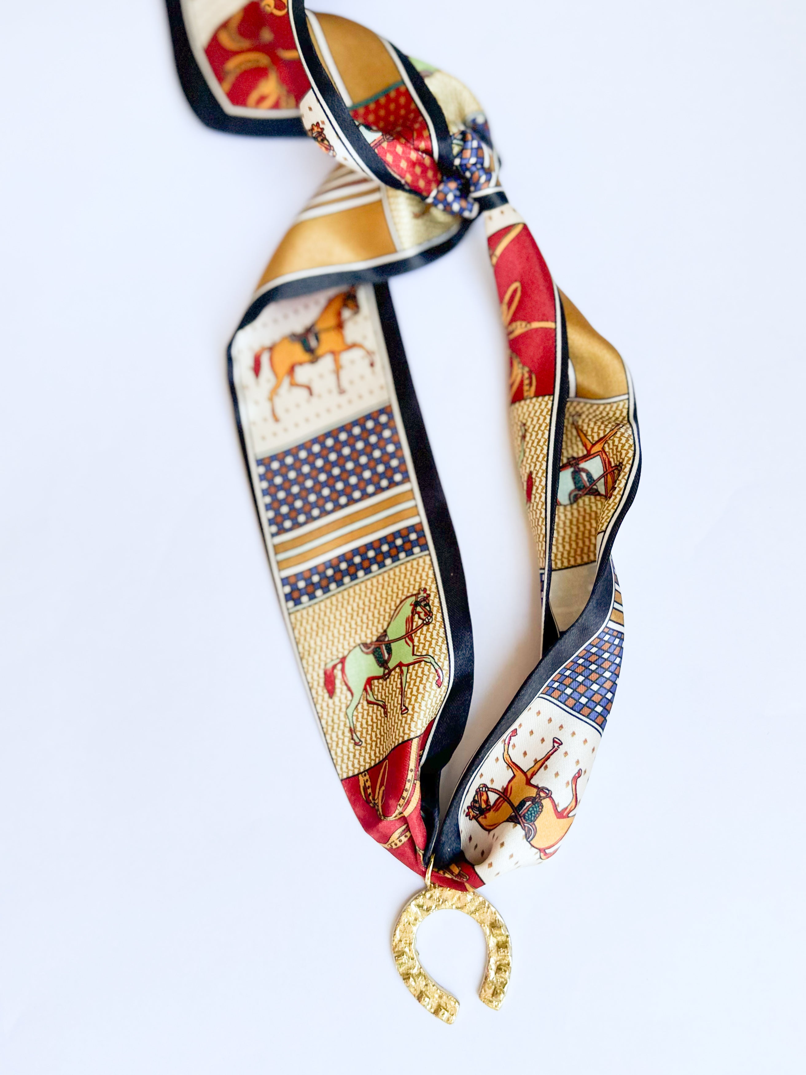 Scarf Necklace - Bold Horse Shoe-110 Jewelry & Hair-HART DESIGNS-July & June Women's Fashion Boutique Located in San Antonio, Texas