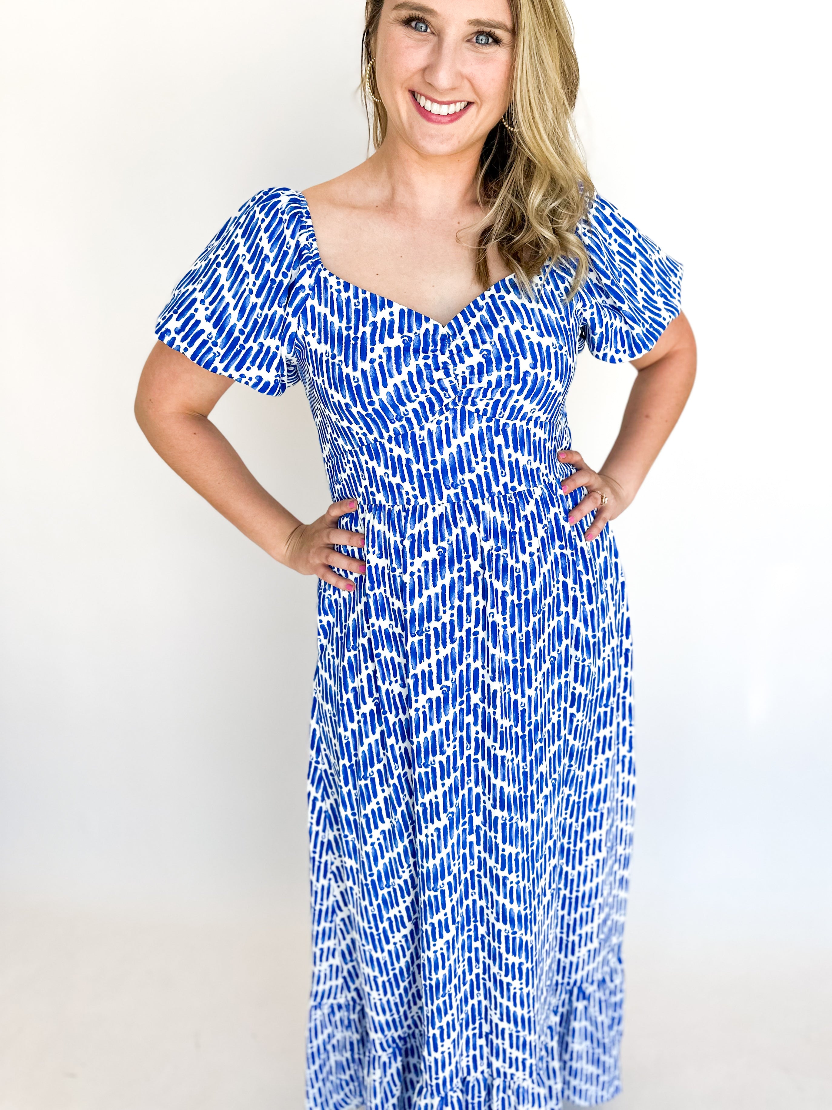 Blue Sweetheart Midi Dress-500 Midi-SKIES ARE BLUE-July & June Women's Fashion Boutique Located in San Antonio, Texas