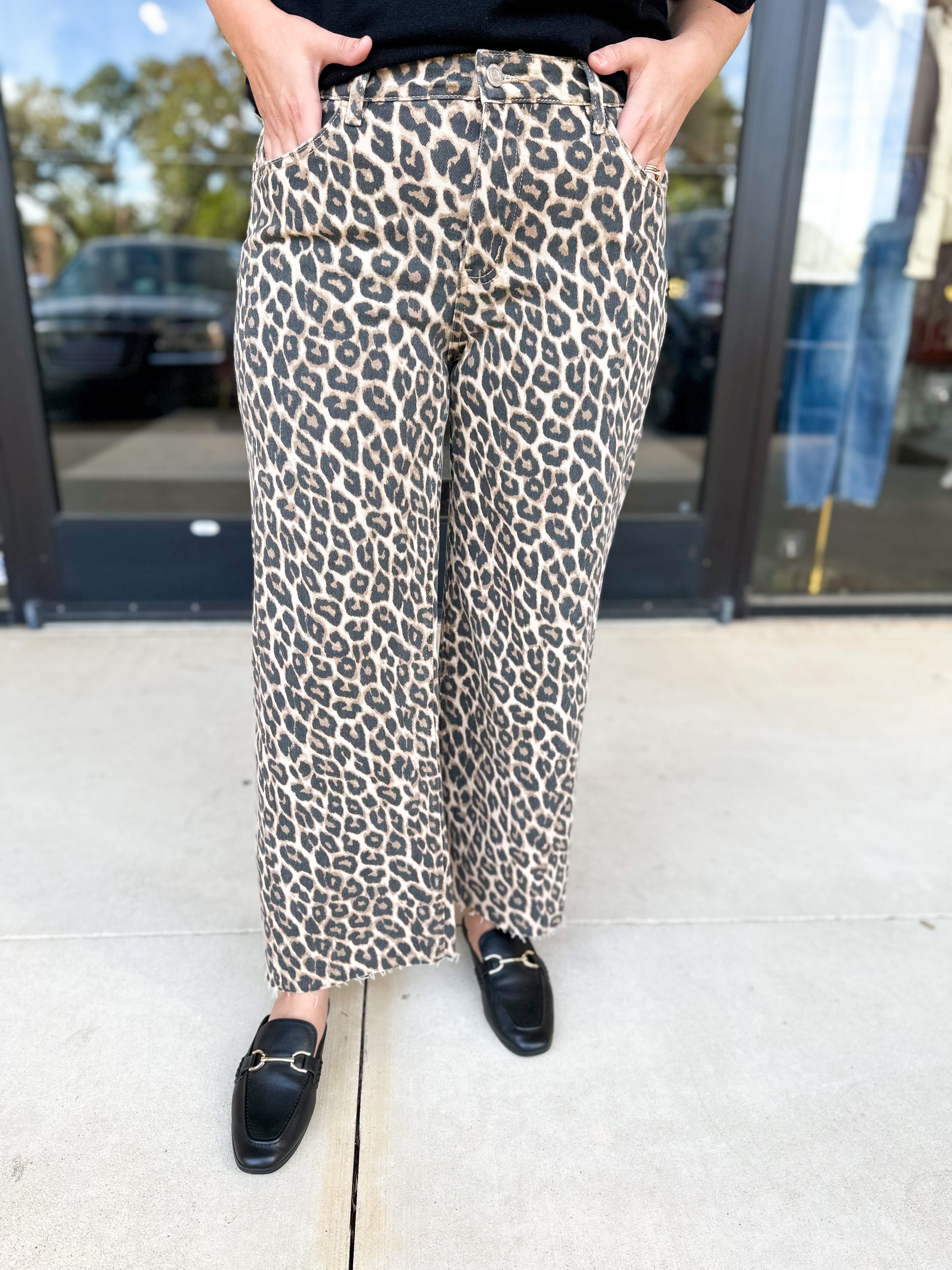 Vervet- Cheetah Print High Rise Wide Leg Jeans-400 Pants-VEVERT BY FLYING MONKEY-July & June Women's Fashion Boutique Located in San Antonio, Texas