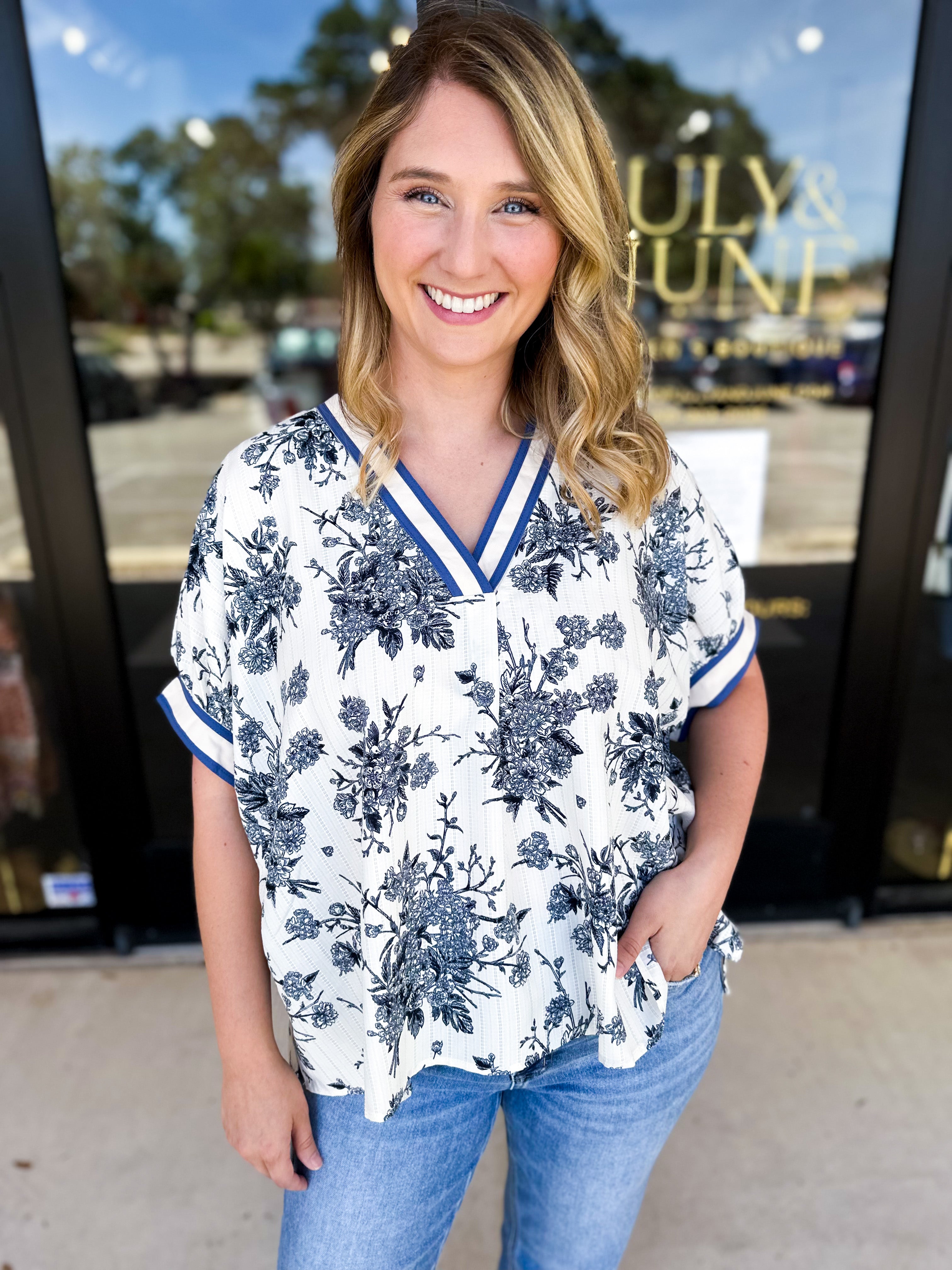 The Briar Blouse - Navy-200 Fashion Blouses-ENTRO-July & June Women's Fashion Boutique Located in San Antonio, Texas