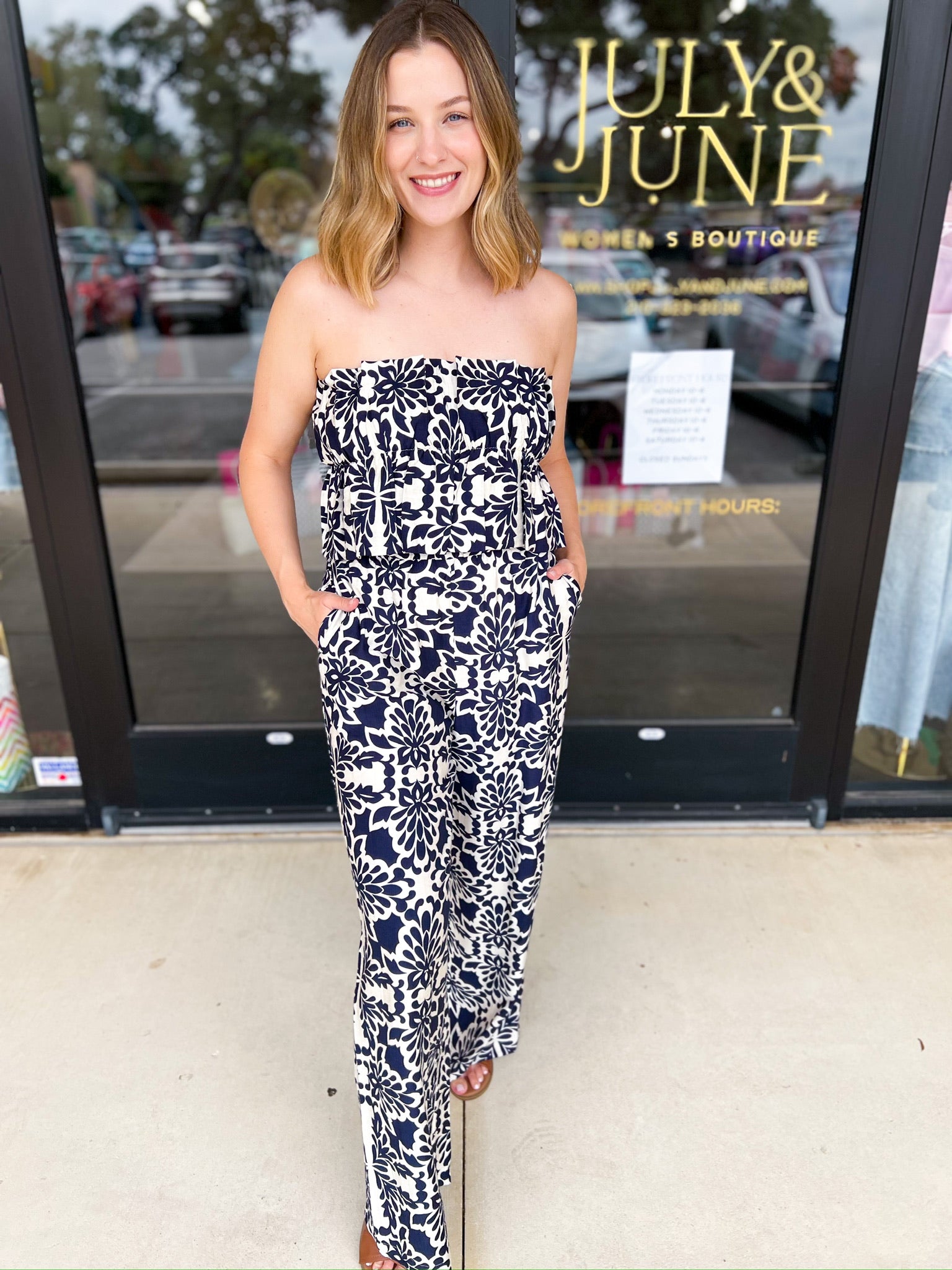 Navy Jumpsuit-500 Midi-SKIES ARE BLUE-July & June Women's Fashion Boutique Located in San Antonio, Texas