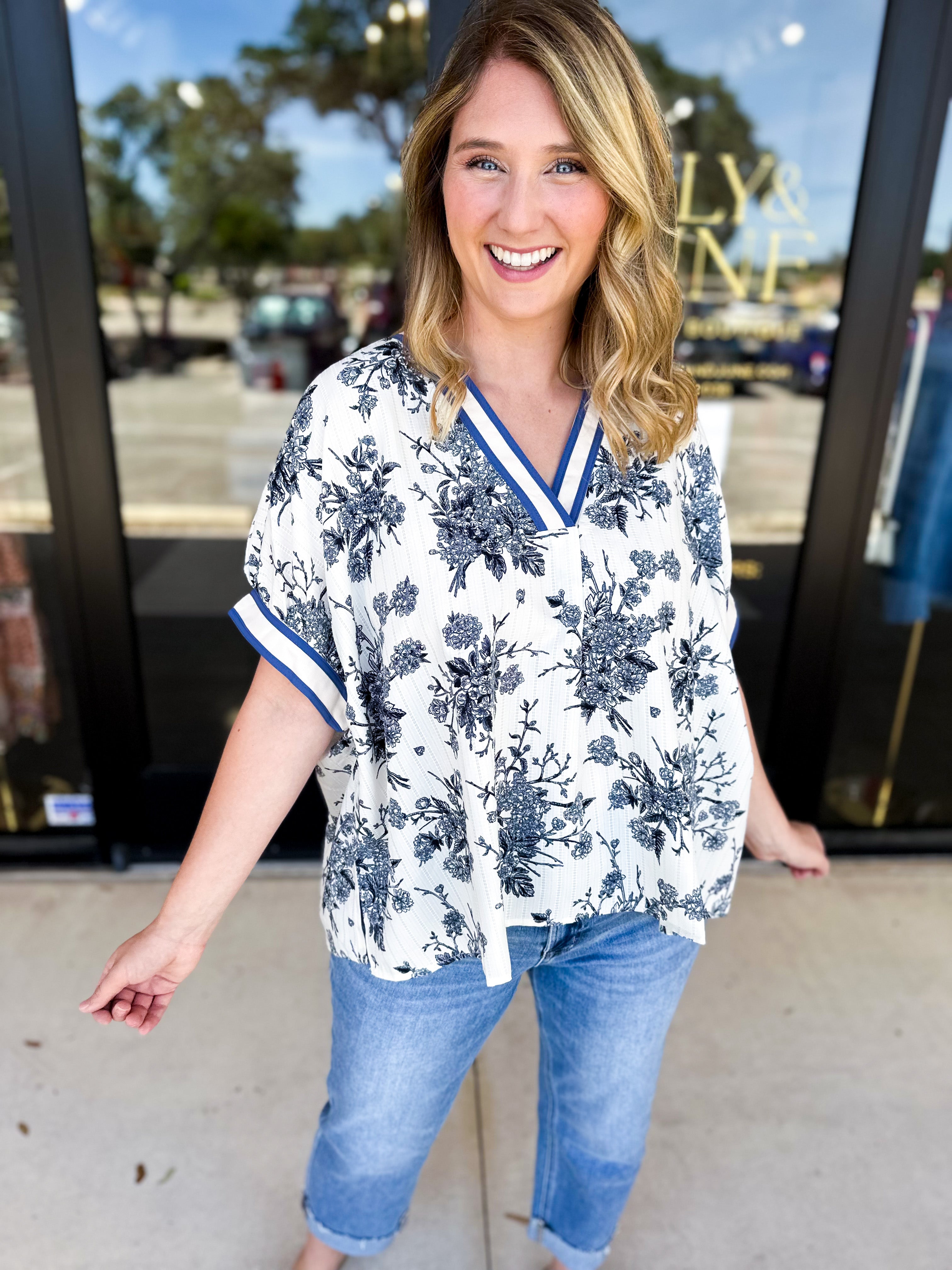 The Briar Blouse - Navy-200 Fashion Blouses-ENTRO-July & June Women's Fashion Boutique Located in San Antonio, Texas