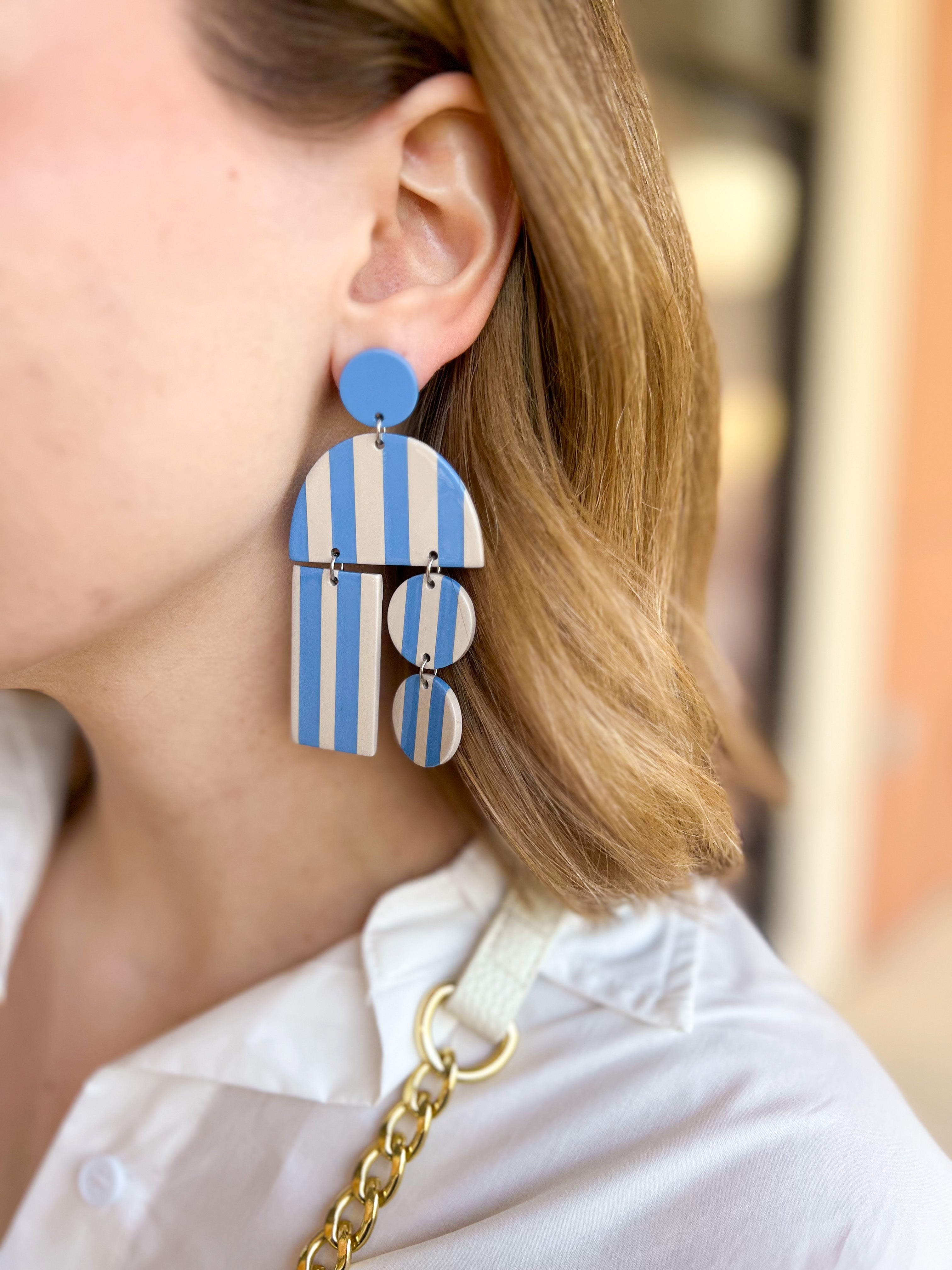 Sunshine Tienda - Blue Tide Mobile Earrings-110 Jewelry & Hair-Sunshine Tienda-July & June Women's Fashion Boutique Located in San Antonio, Texas