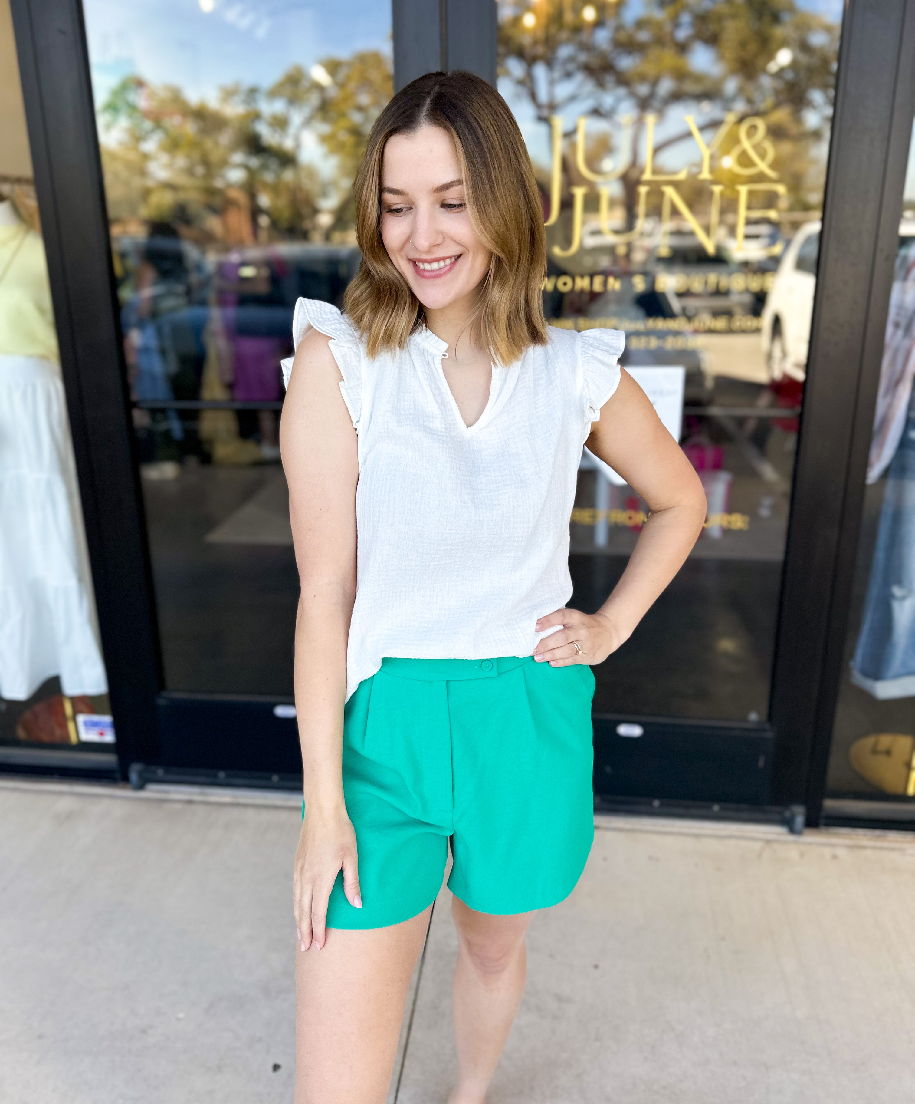 Chic Shorts - Emerald Green-410 Shorts/Skirts-SKIES ARE BLUE-July & June Women's Fashion Boutique Located in San Antonio, Texas