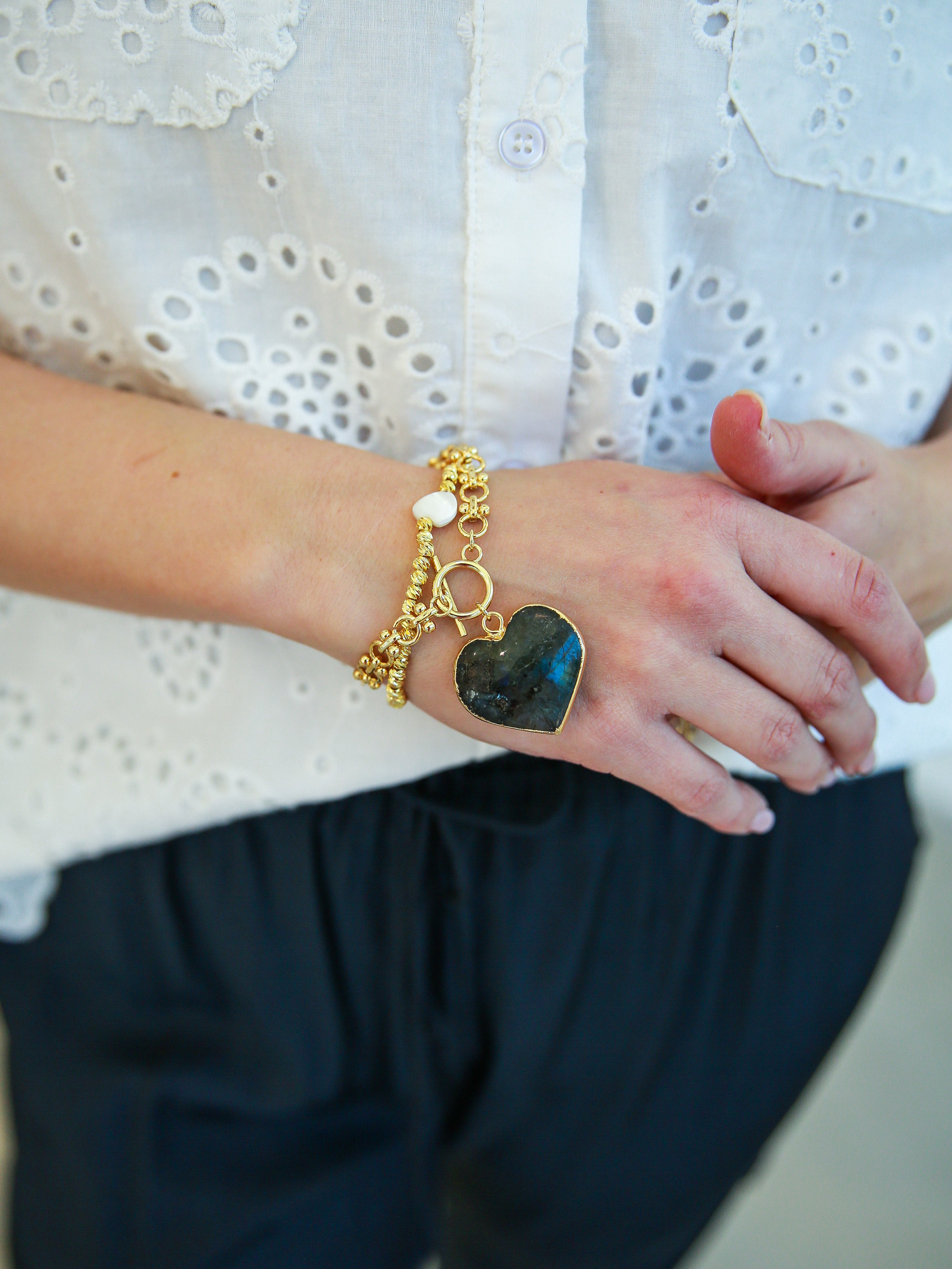 Easton Elle - Beam Stretch Bracelet Mother of Pearl Single Heart-110 Jewelry & Hair-Easton Elle-July & June Women's Fashion Boutique Located in San Antonio, Texas