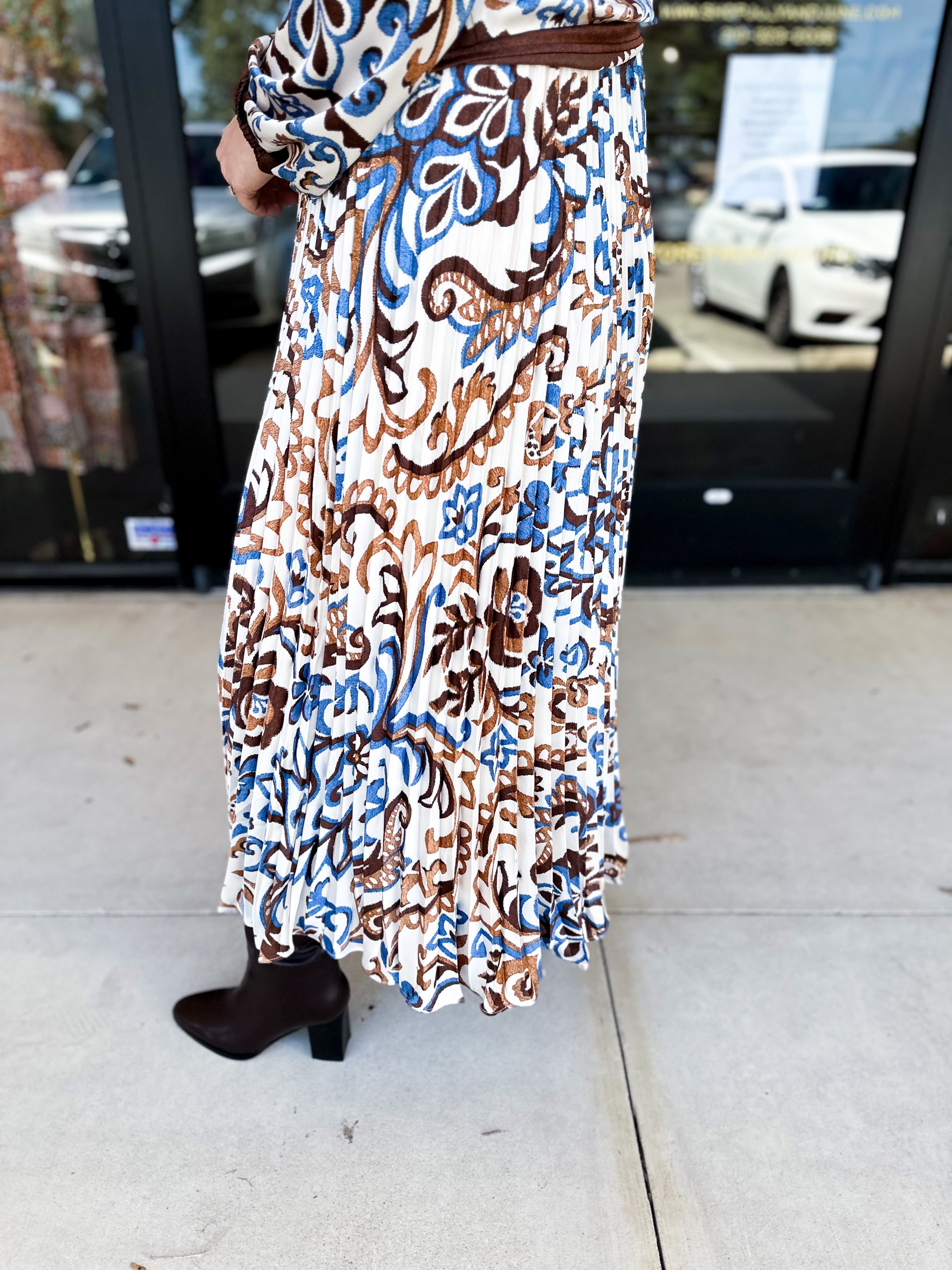 The Savannah Midi Skirt-410 Shorts/Skirts-SKIES ARE BLUE-July & June Women's Fashion Boutique Located in San Antonio, Texas