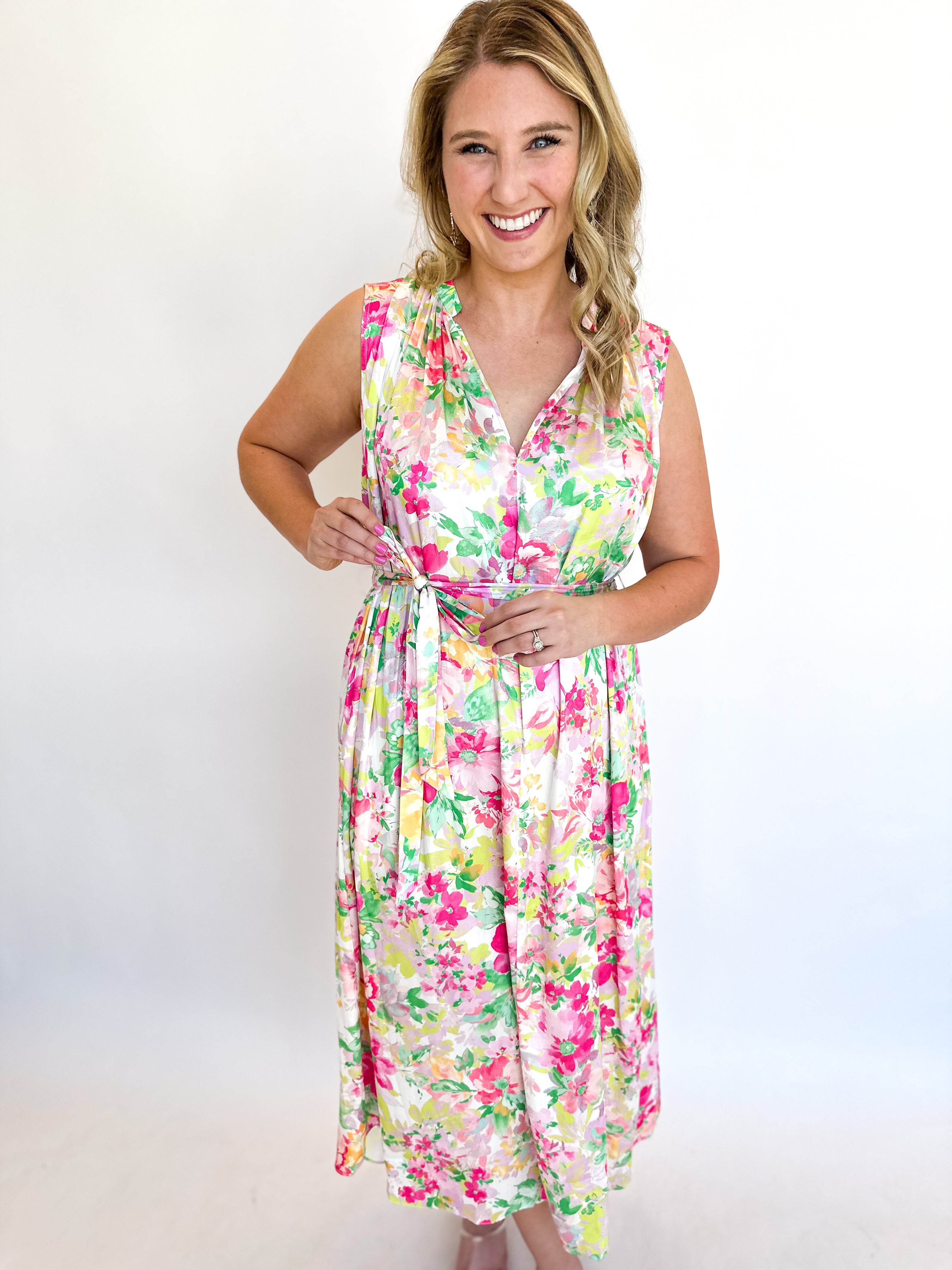 Floral Paradise Midi Dress-500 Midi-CURRENT AIR CLOTHING-July & June Women's Fashion Boutique Located in San Antonio, Texas