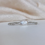 Easton Elle - Stretchy Beam Pearl Bracelet Silver