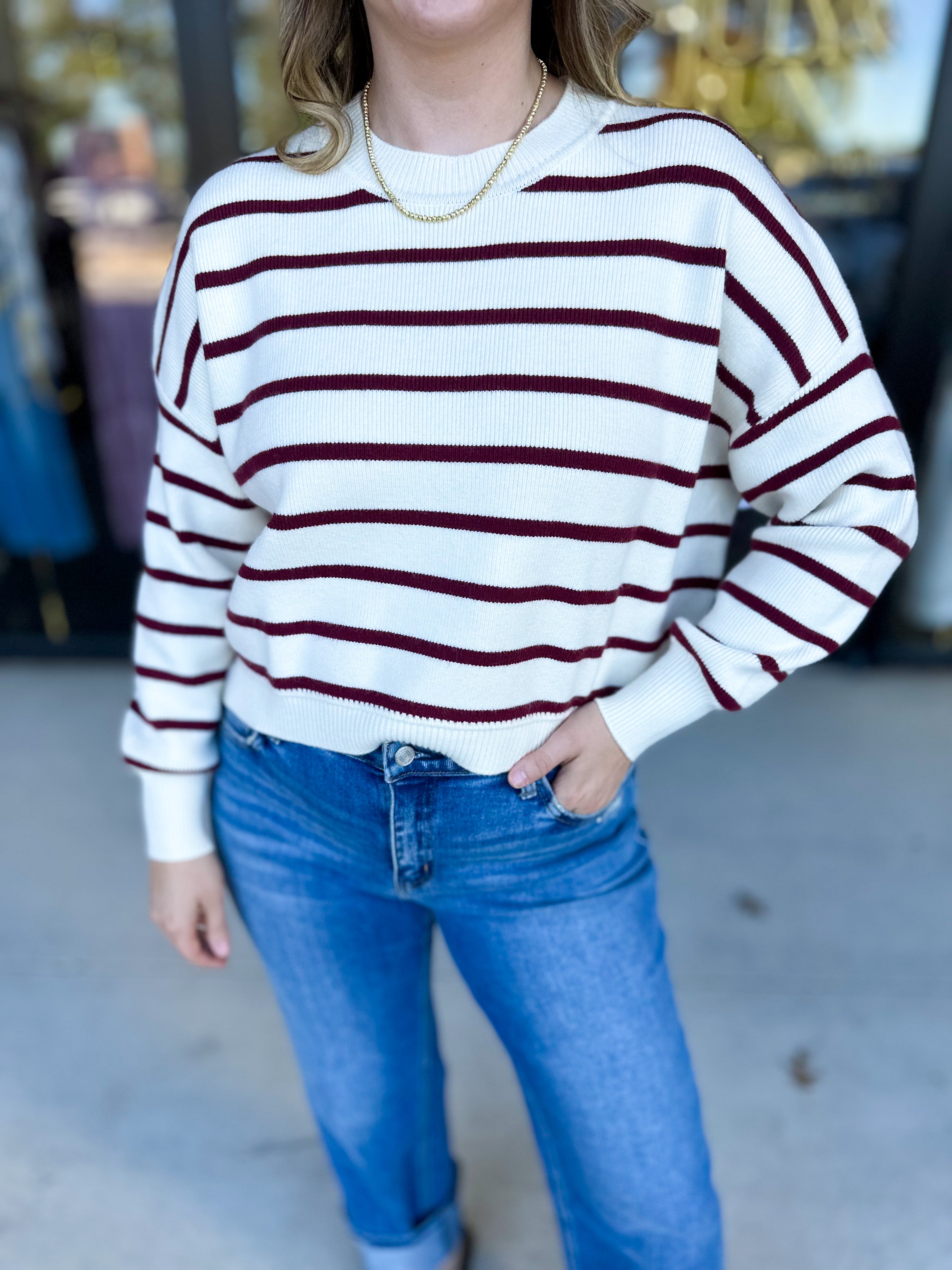 Ivory & Burgundy Sweater Top-230 Sweaters/Cardis-SKIES ARE BLUE-July & June Women's Fashion Boutique Located in San Antonio, Texas