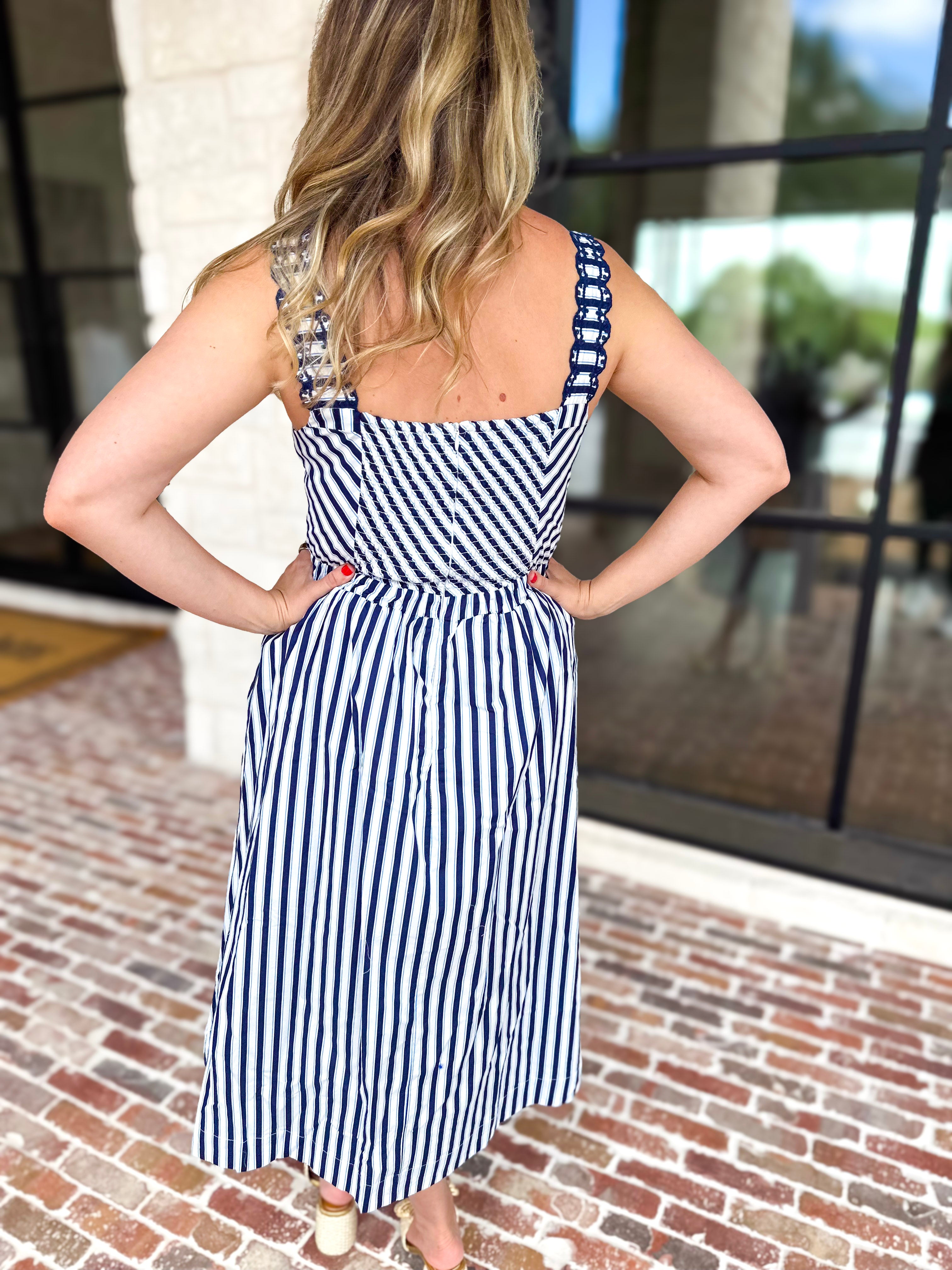 The Harbor Midi Dress - Navy-500 Midi-SKIES ARE BLUE-July & June Women's Fashion Boutique Located in San Antonio, Texas