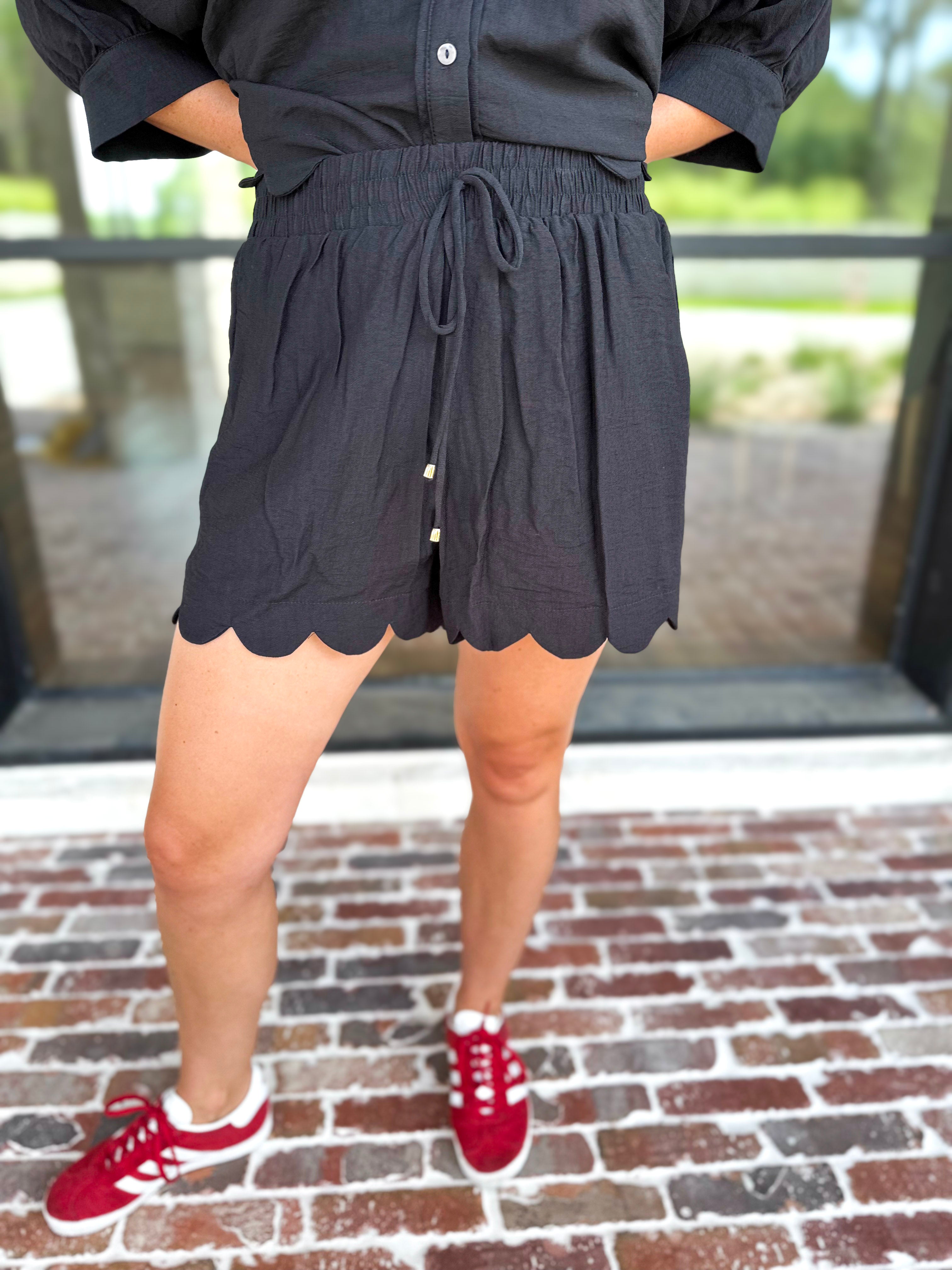 Black Scalloped Short Set-510 Mini-ENTRO-July & June Women's Fashion Boutique Located in San Antonio, Texas