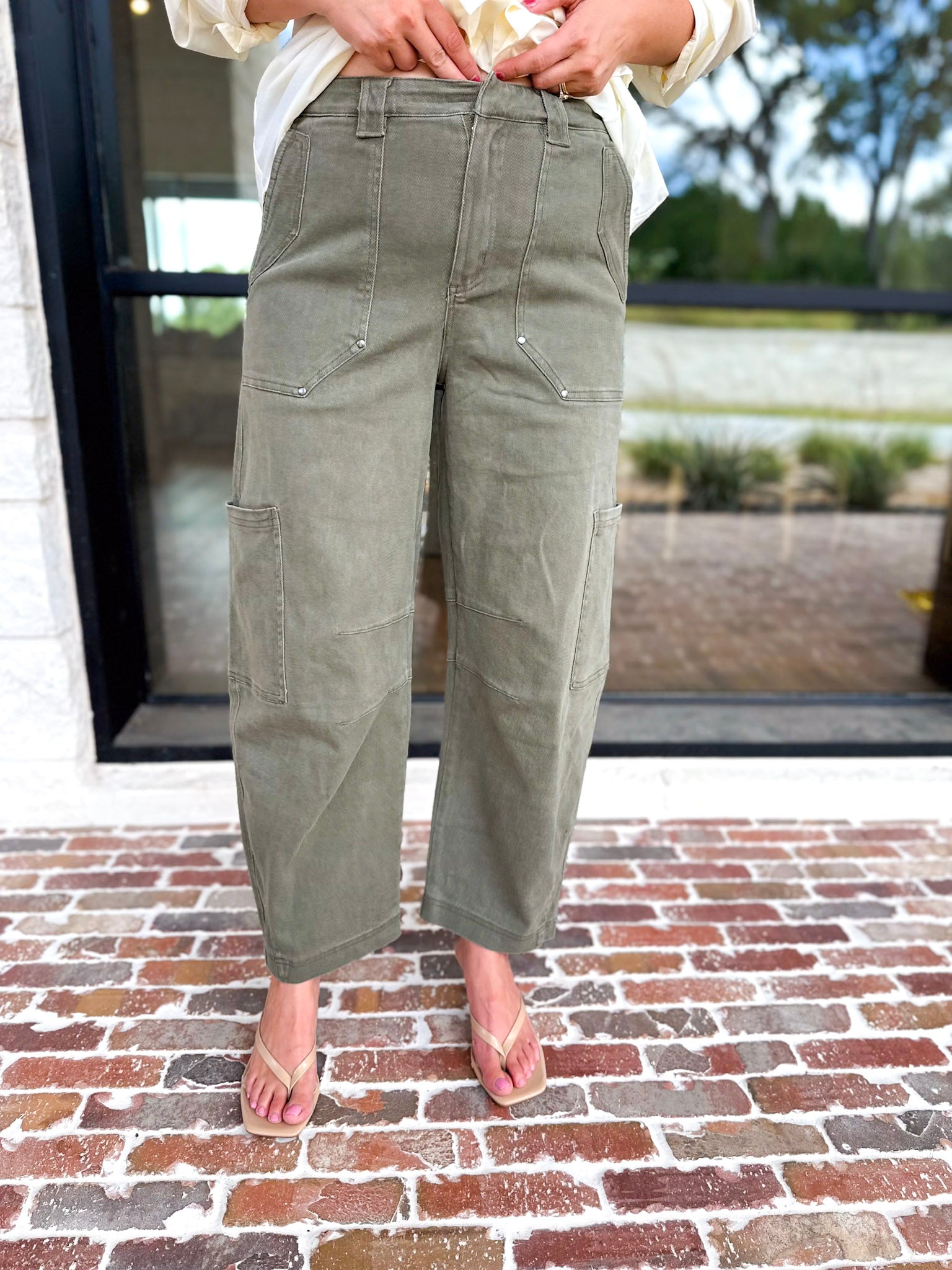 The Cruiser Relaxed Barrel Jeans-400 Pants-ENTRO-July & June Women's Fashion Boutique Located in San Antonio, Texas