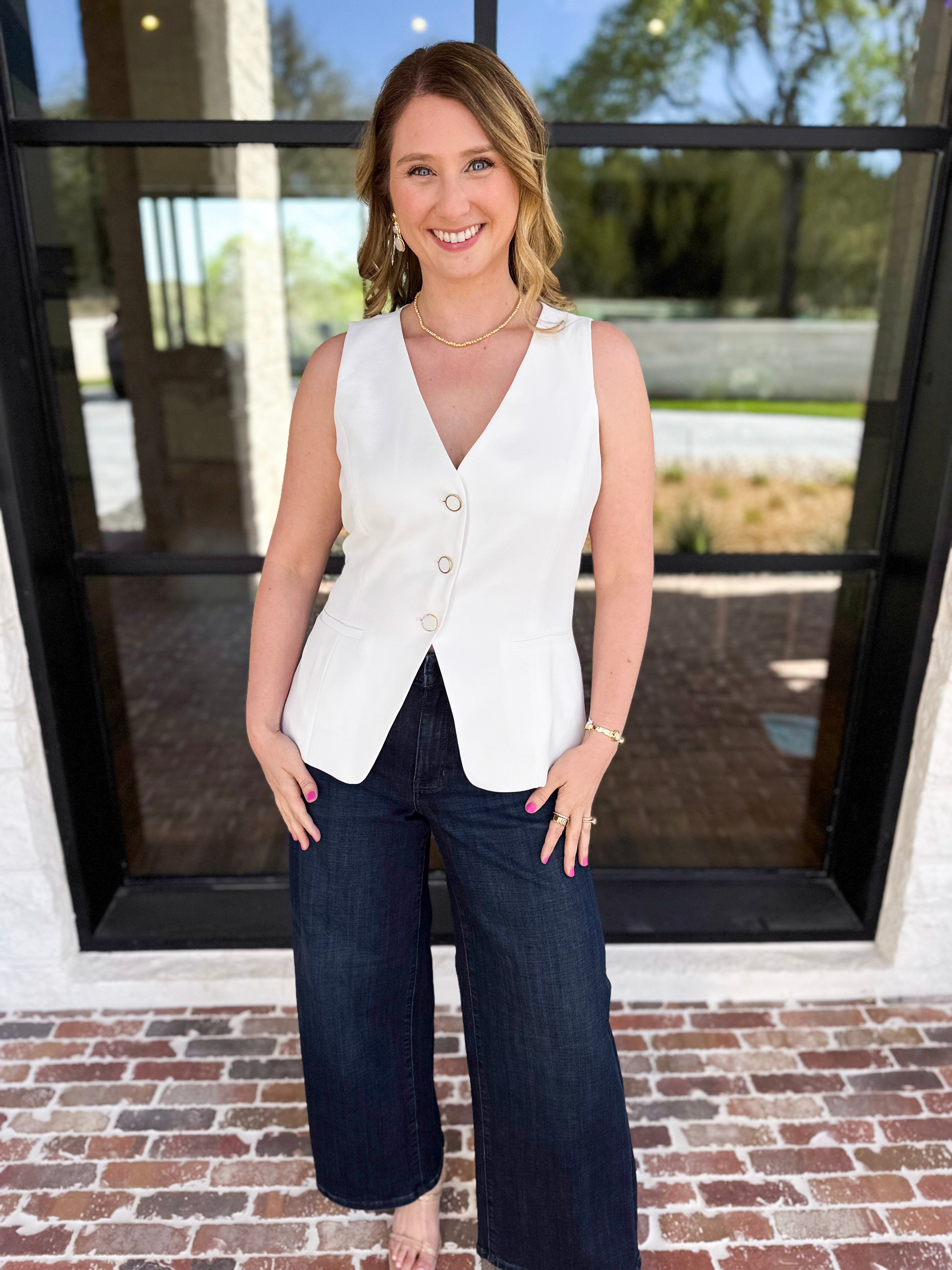 The It Girl Vest - White-600 Outerwear-SKIES ARE BLUE-July & June Women's Fashion Boutique Located in San Antonio, Texas