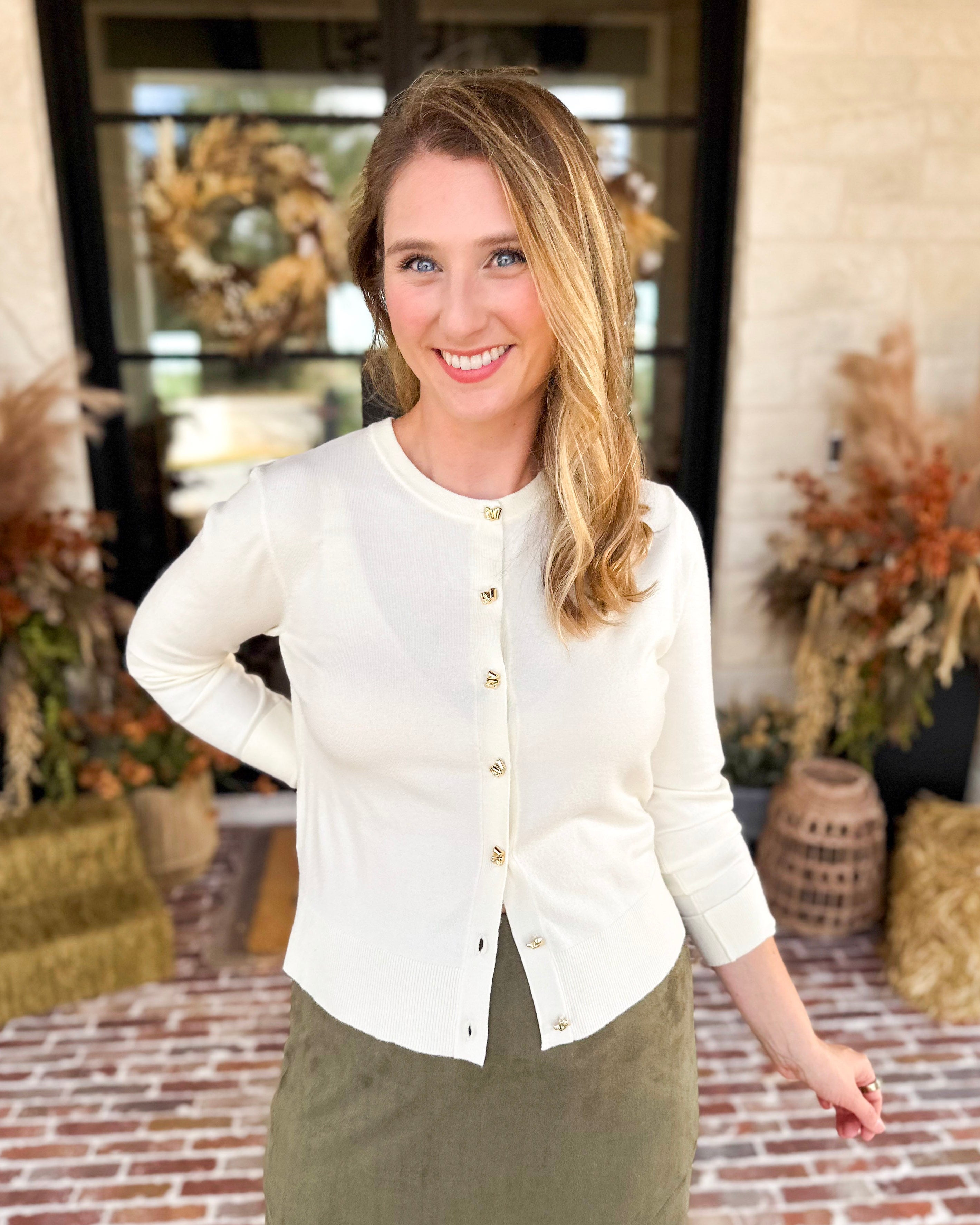 The Forever Favorite Cardigan - Cream-230 Sweaters/Cardis-SKIES ARE BLUE-July & June Women's Fashion Boutique Located in San Antonio, Texas