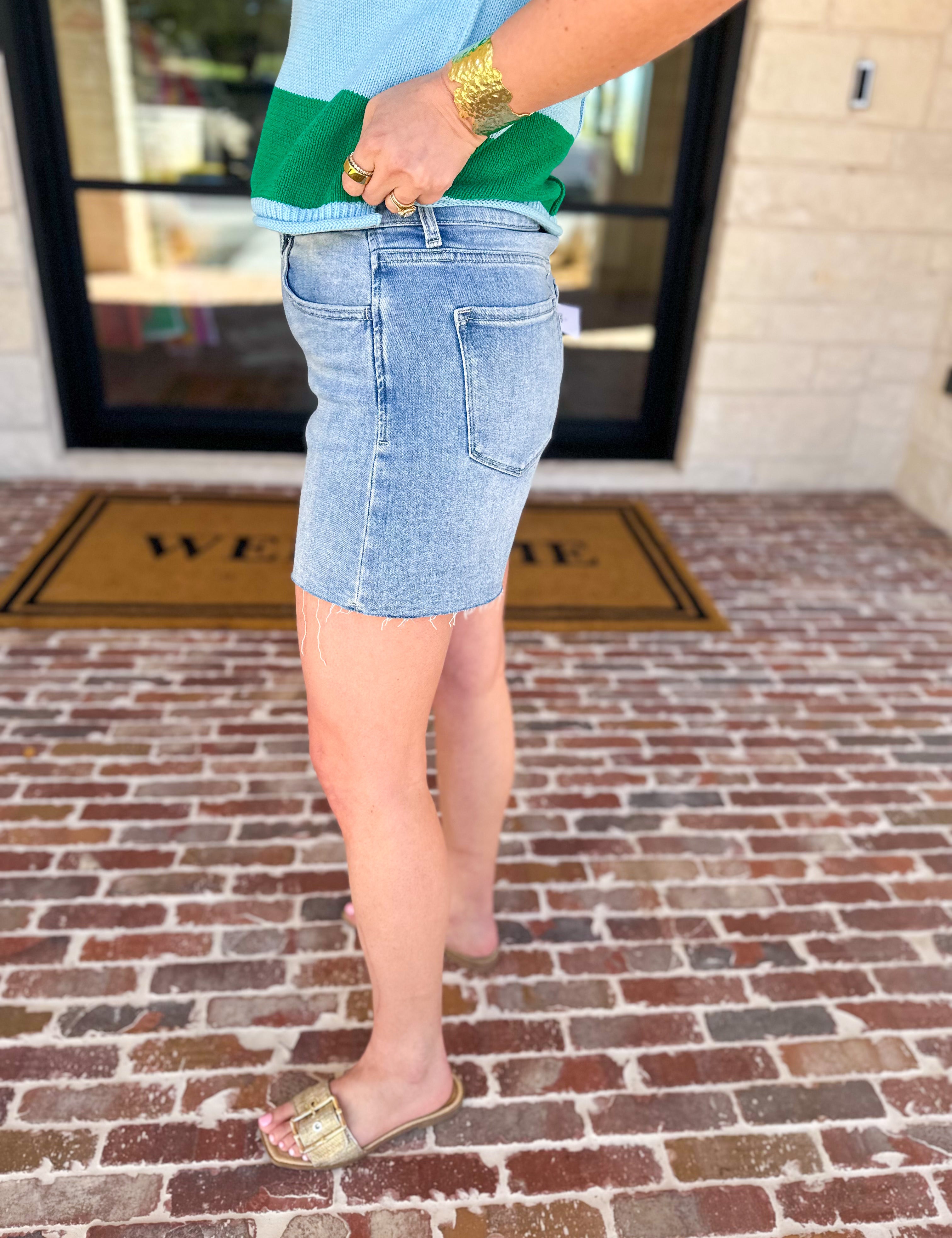 Vervet - Light Wash High Rise Denim Shorts-410 Shorts/Skirts-VEVERT BY FLYING MONKEY-July & June Women's Fashion Boutique Located in San Antonio, Texas