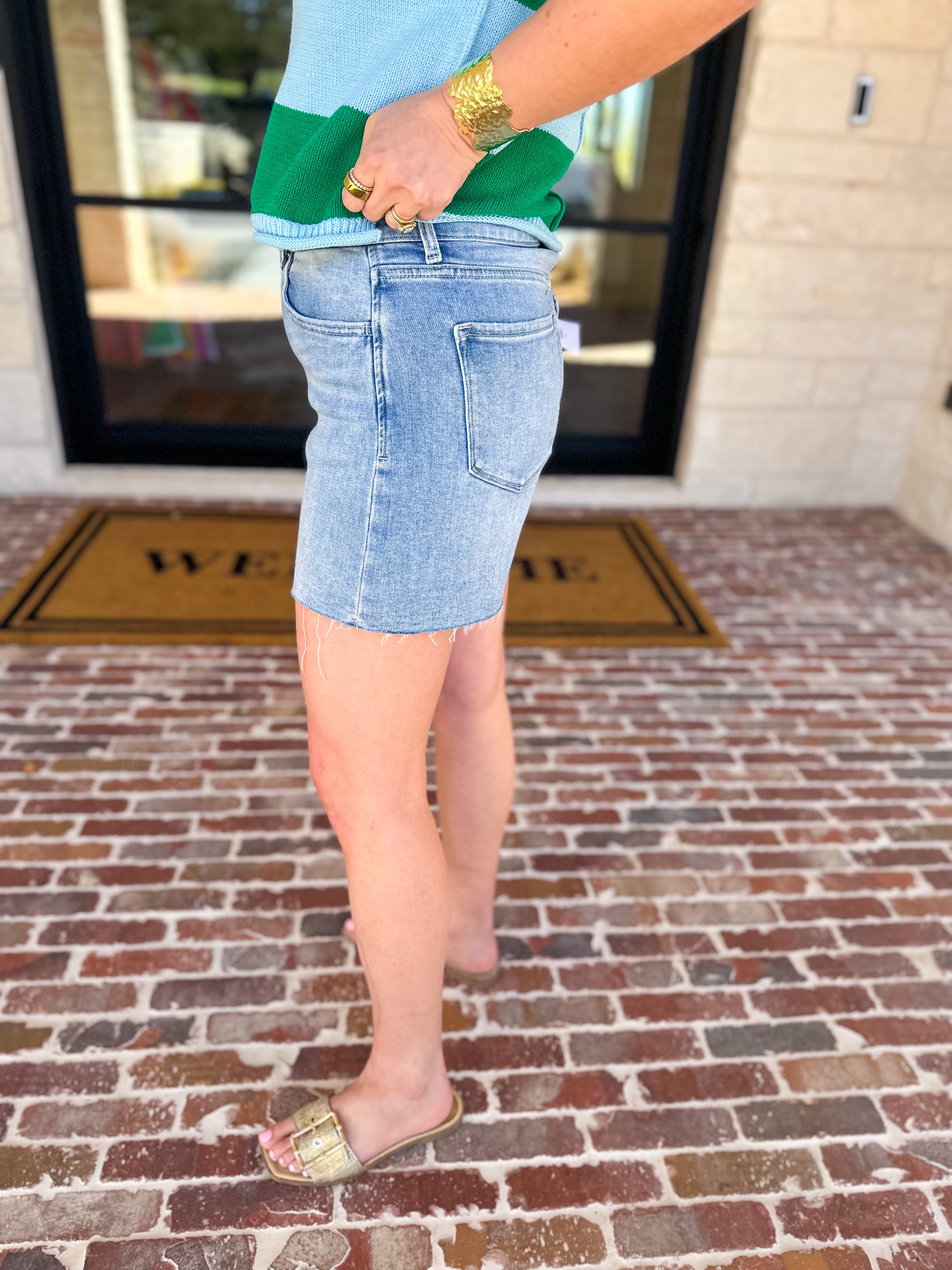 Vervet - Light Wash High Rise Denim Shorts-410 Shorts/Skirts-VEVERT BY FLYING MONKEY-July & June Women's Fashion Boutique Located in San Antonio, Texas