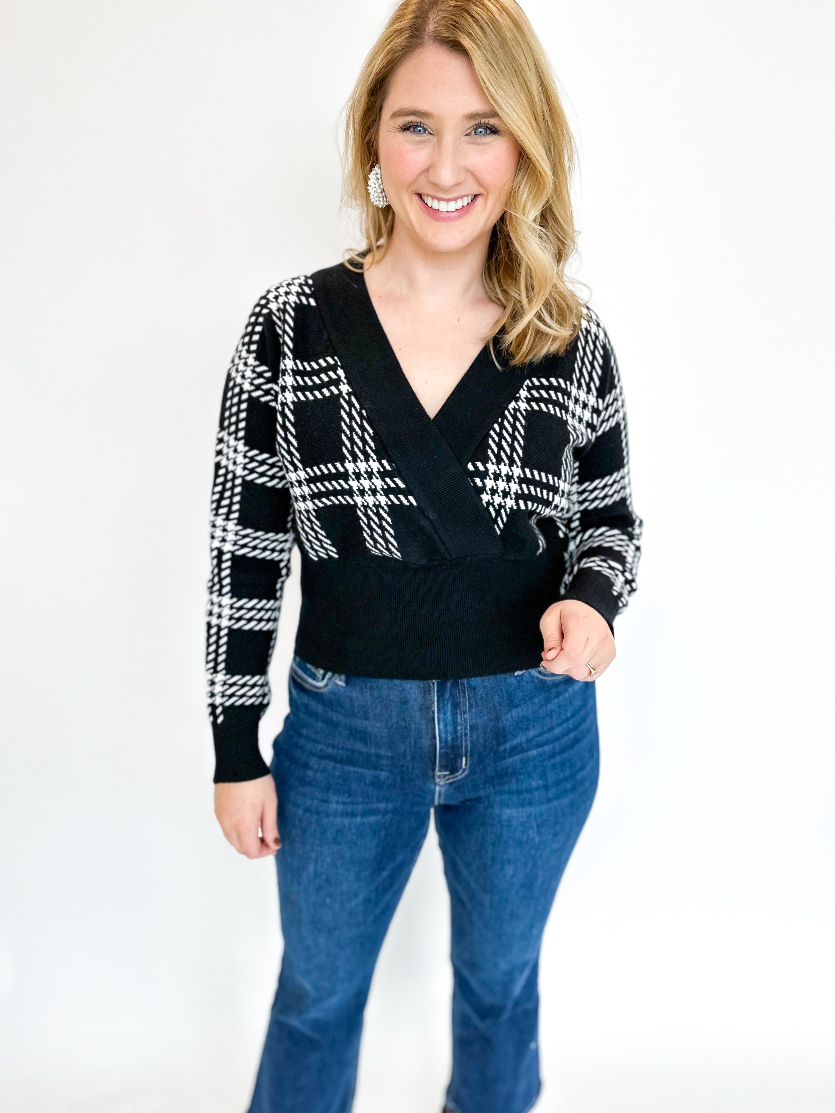Gather Black & White Sweater-230 Sweaters/Cardis-ALLIE ROSE-July & June Women's Fashion Boutique Located in San Antonio, Texas