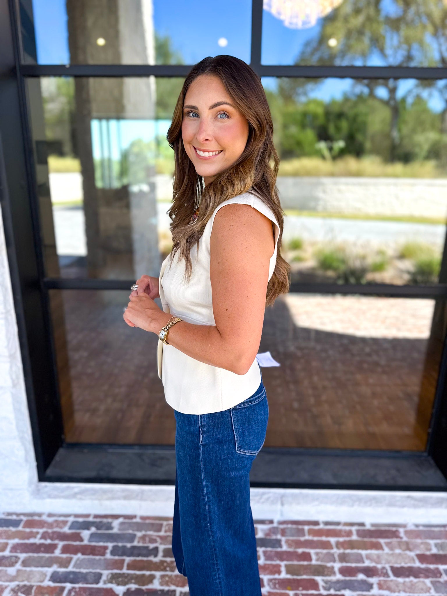 In Style Knit Vest - Vanilla-200 Fashion Blouses-SKIES ARE BLUE-July & June Women's Fashion Boutique Located in San Antonio, Texas