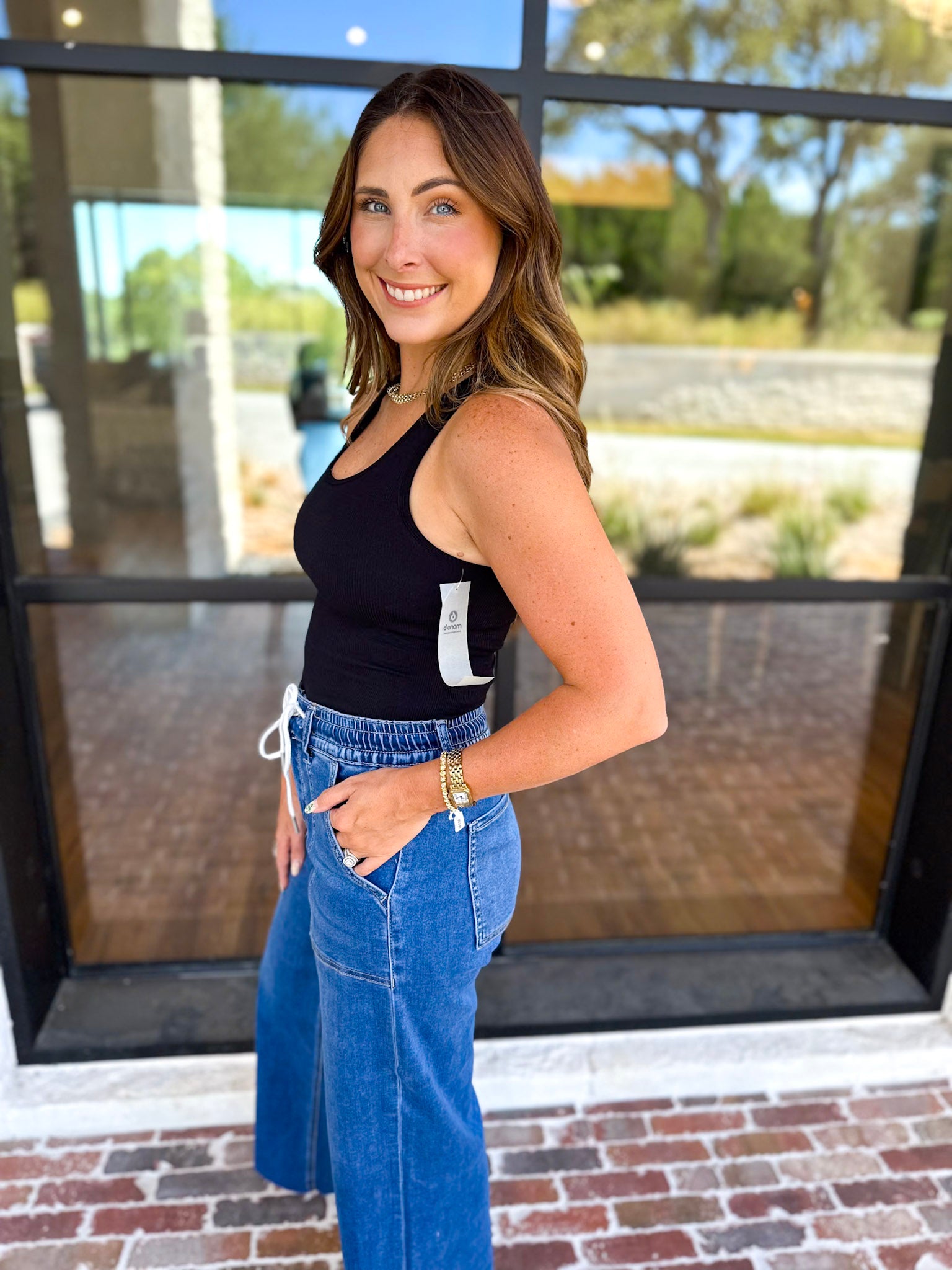 Everyday Built-in-Bra Tank - Black-220 Basic Tops-MONO B-July & June Women's Fashion Boutique Located in San Antonio, Texas
