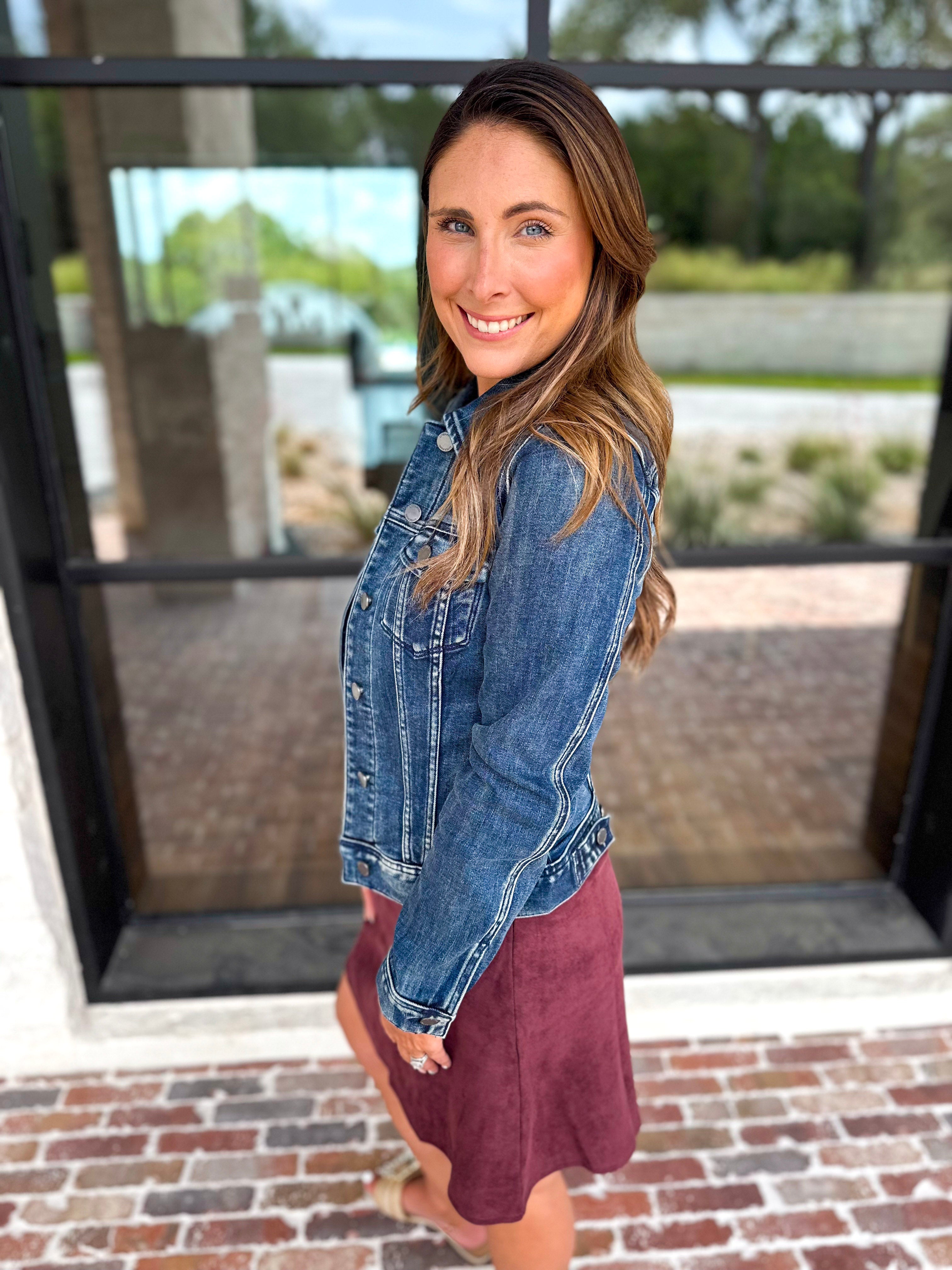 LIVERPOOL - Classic Jean Jacket-600 Outerwear-LIVERPOOL JEANS COMPANY-July & June Women's Fashion Boutique Located in San Antonio, Texas