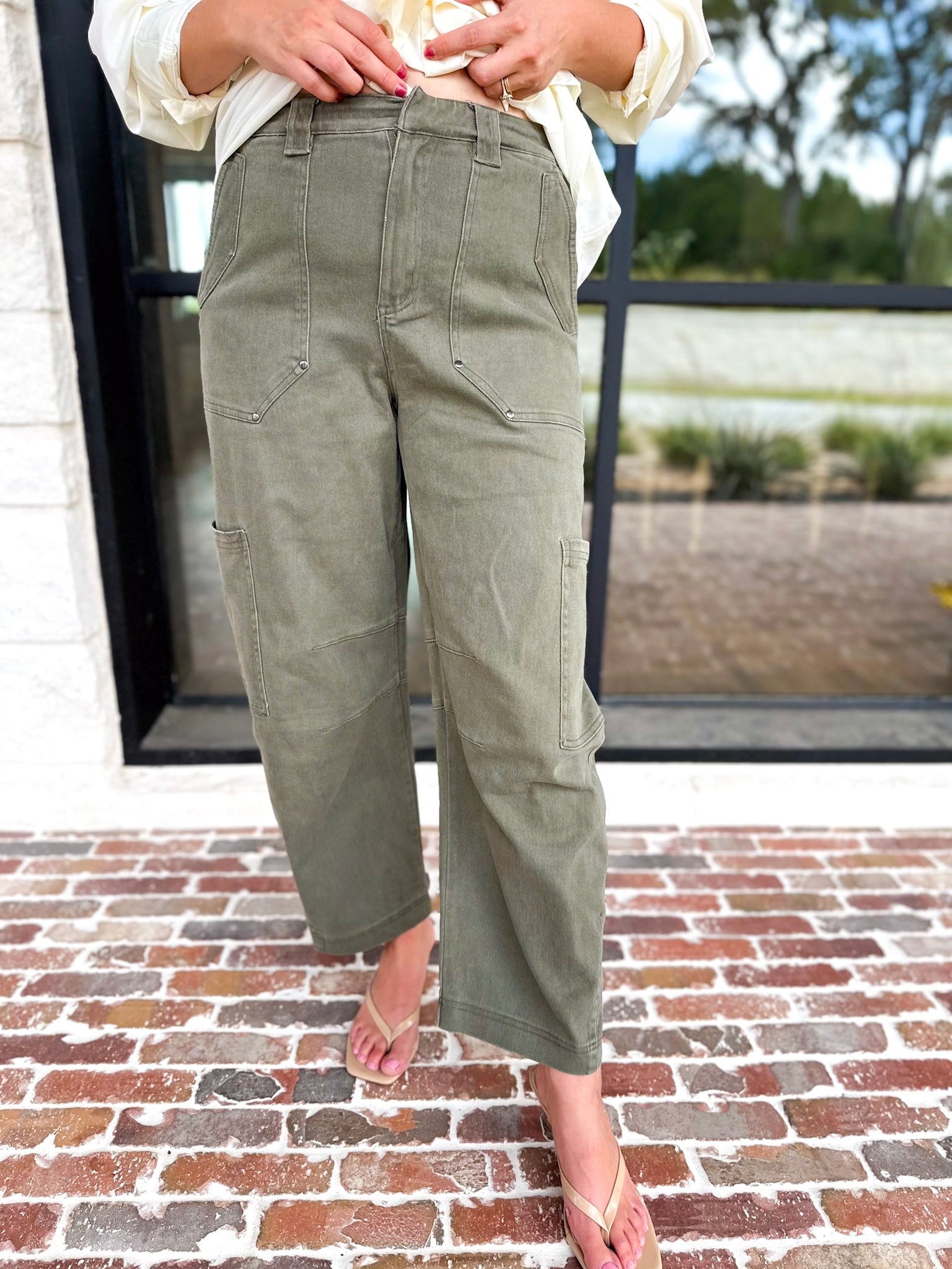 The Cruiser Relaxed Barrel Jeans-400 Pants-ENTRO-July & June Women's Fashion Boutique Located in San Antonio, Texas