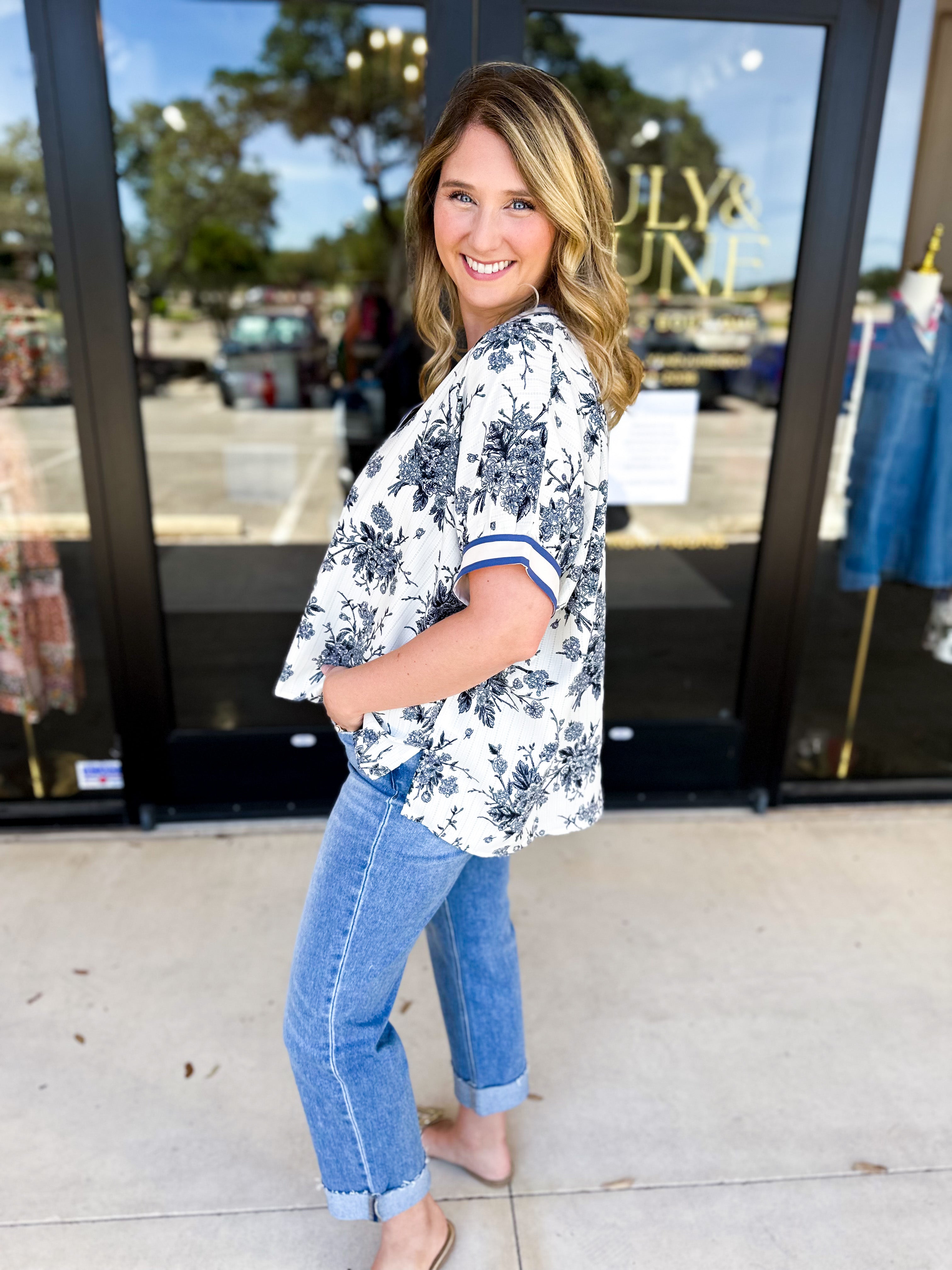 The Briar Blouse - Navy-200 Fashion Blouses-ENTRO-July & June Women's Fashion Boutique Located in San Antonio, Texas