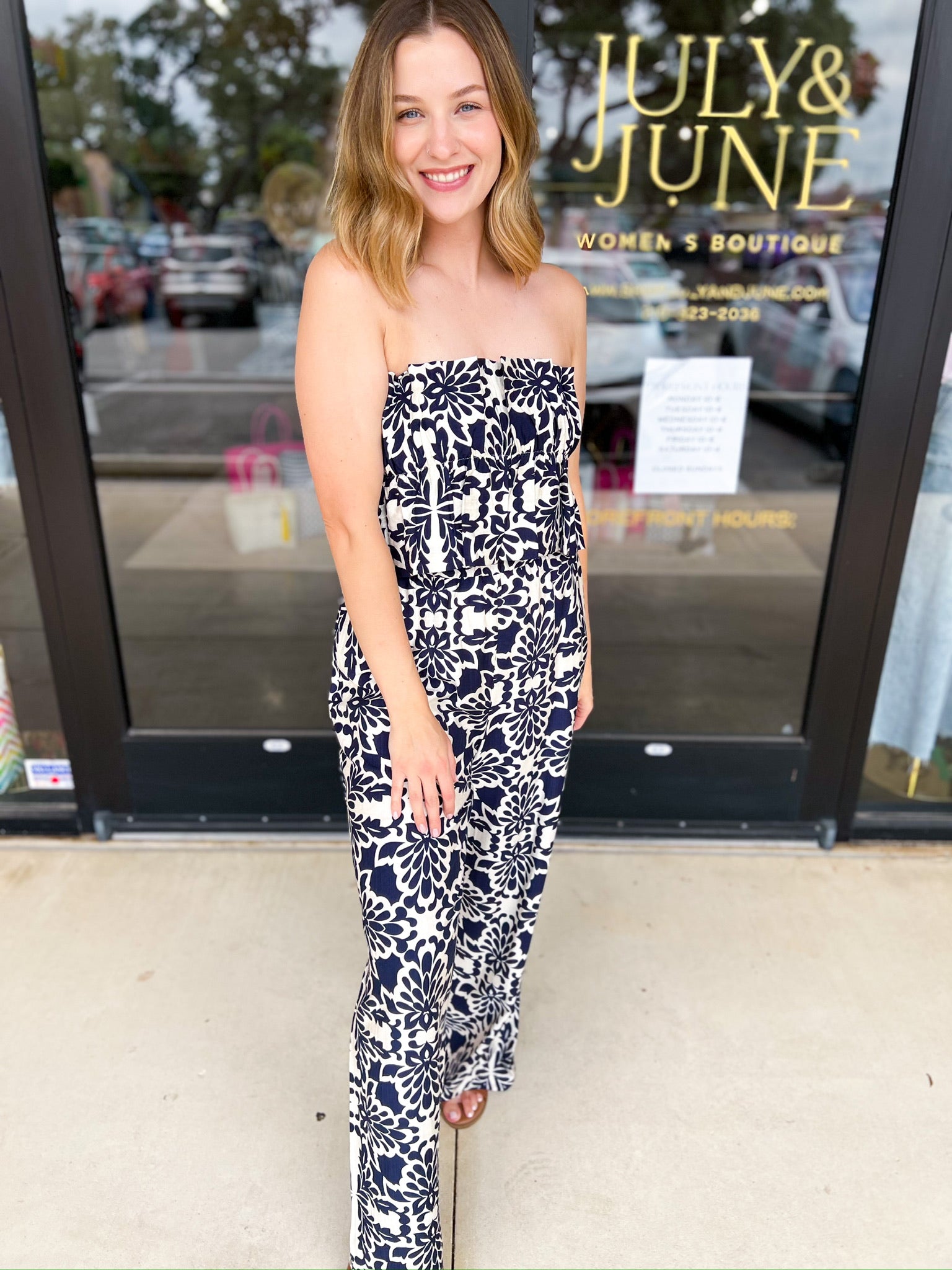 Navy Jumpsuit-500 Midi-SKIES ARE BLUE-July & June Women's Fashion Boutique Located in San Antonio, Texas