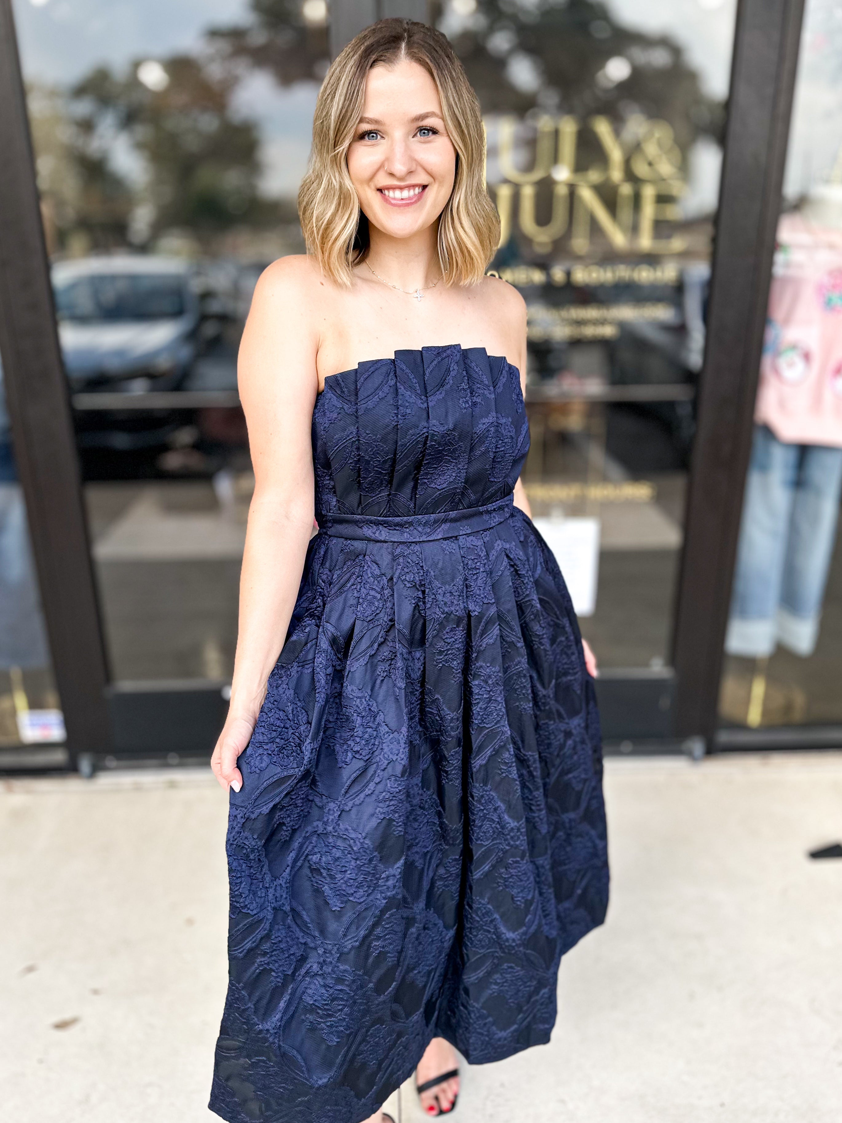 Navy boutique dress 2025