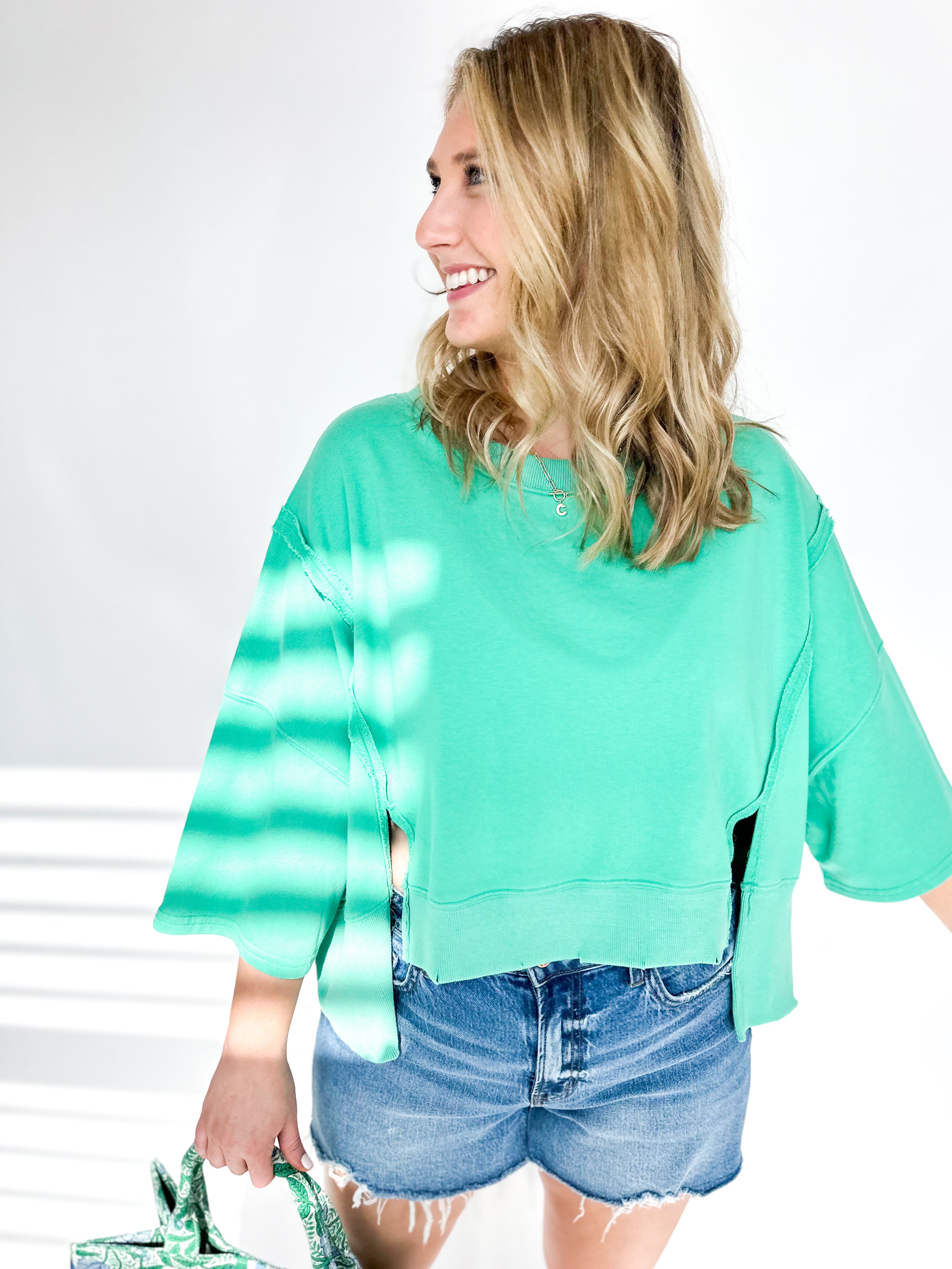 The Ellie Tee - Kelly Green-210 Casual Blouses-FANTASTIC FAWN-July & June Women's Fashion Boutique Located in San Antonio, Texas
