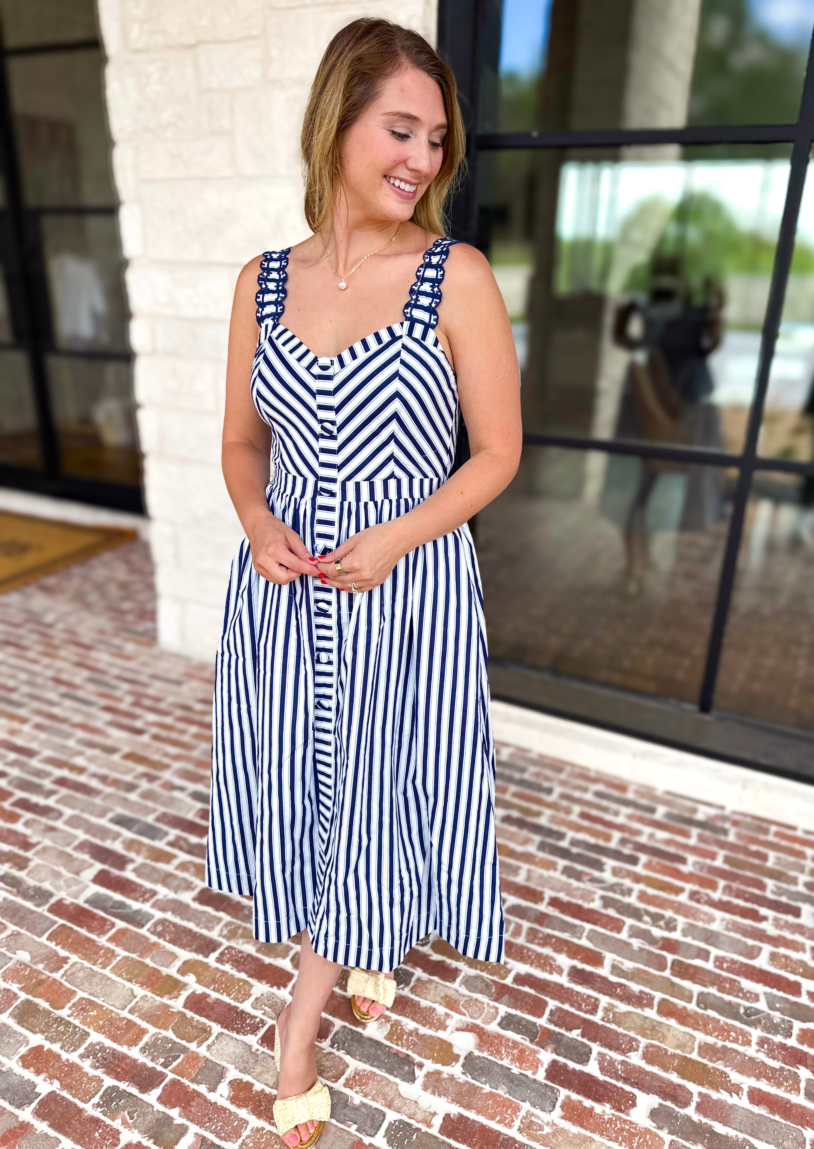 The Harbor Midi Dress - Navy-500 Midi-SKIES ARE BLUE-July & June Women's Fashion Boutique Located in San Antonio, Texas