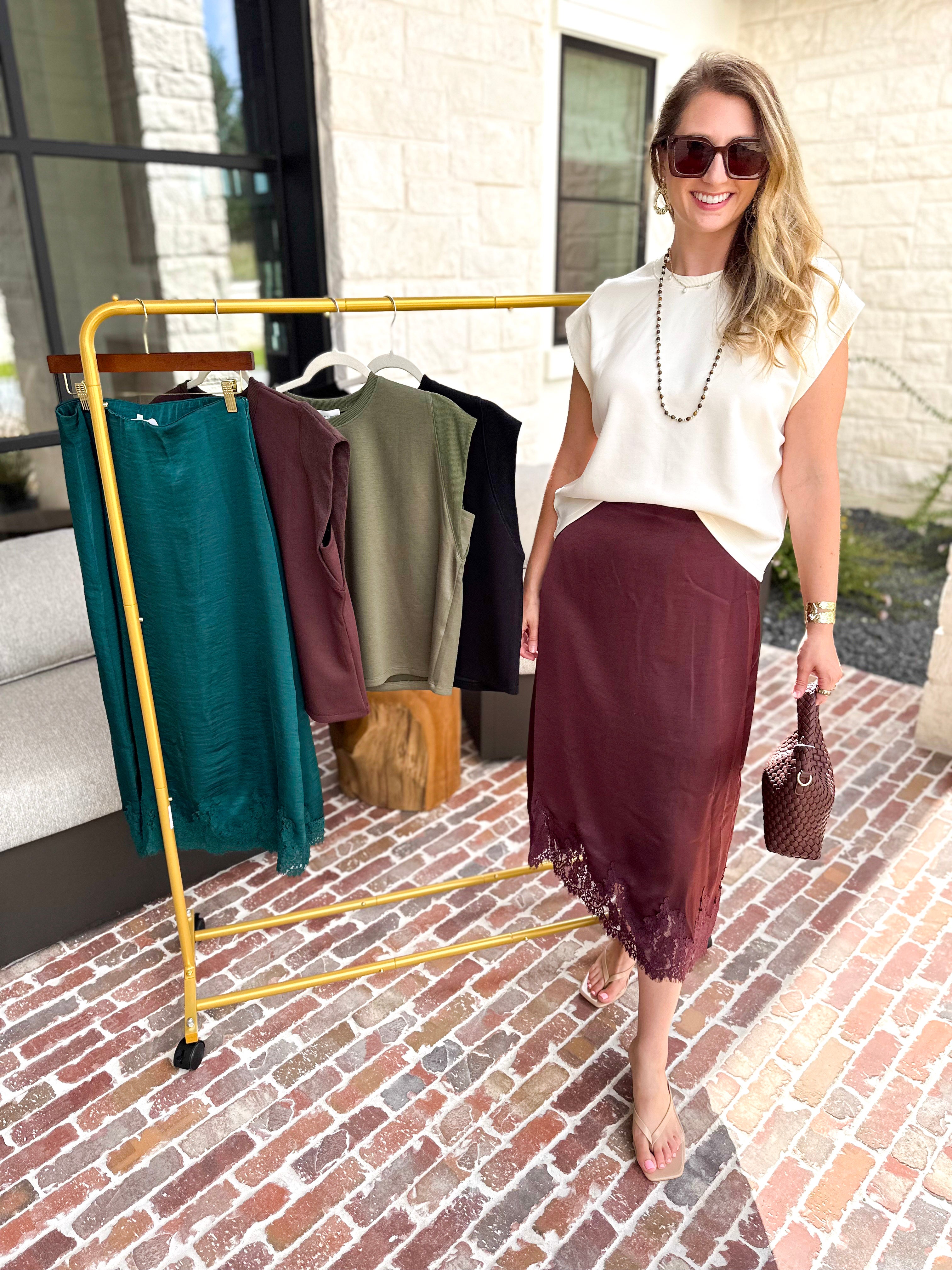Chic Essentials Top - Black-210 Casual Blouses-ENTRO-July & June Women's Fashion Boutique Located in San Antonio, Texas