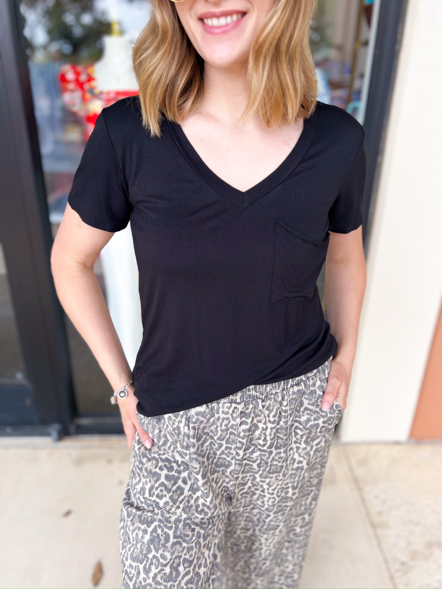 Essential V-Neck Tee - Black-210 Casual Blouses-ADRIENNE-July & June Women's Fashion Boutique Located in San Antonio, Texas