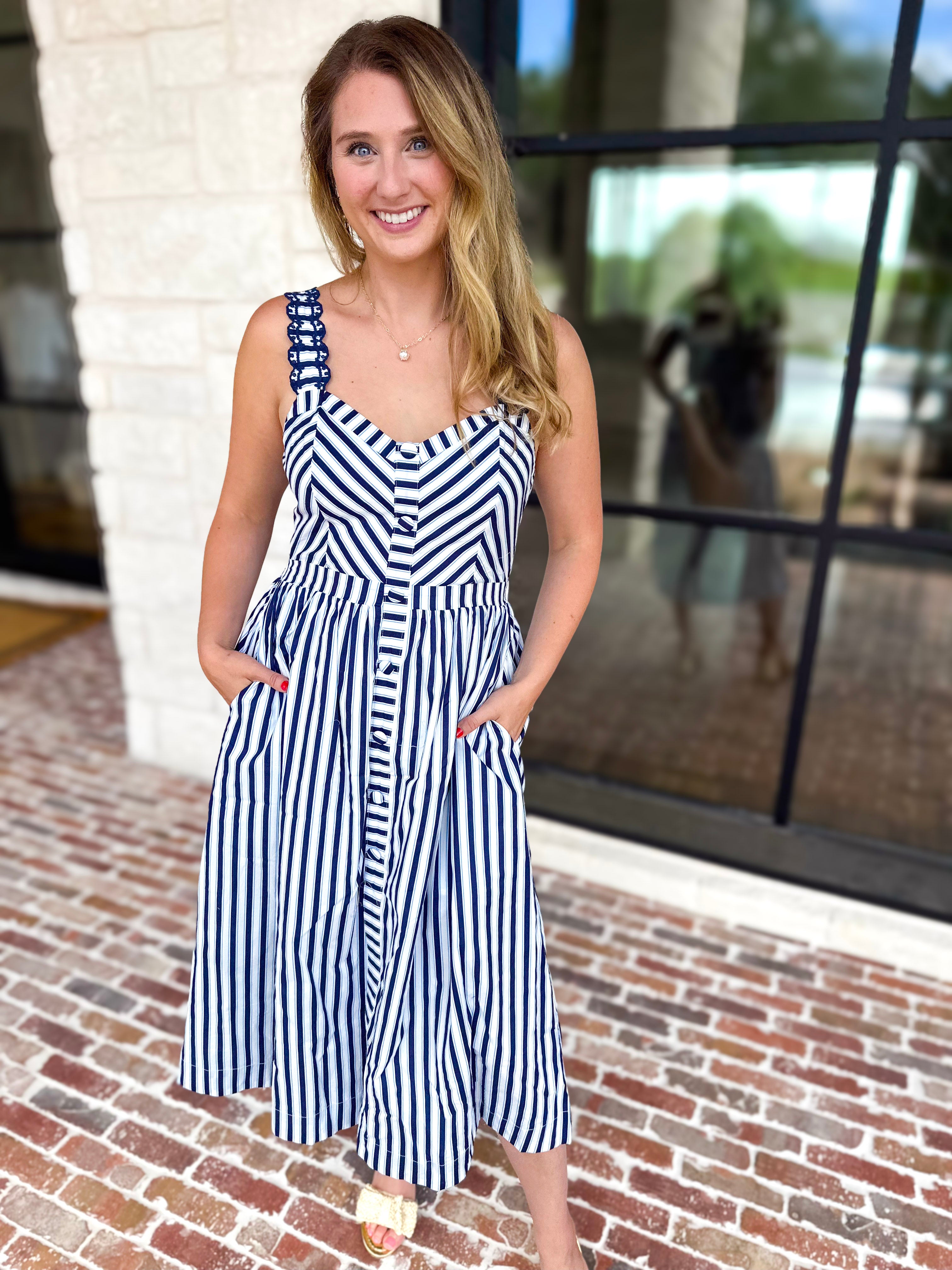 The Harbor Midi Dress - Navy-500 Midi-SKIES ARE BLUE-July & June Women's Fashion Boutique Located in San Antonio, Texas