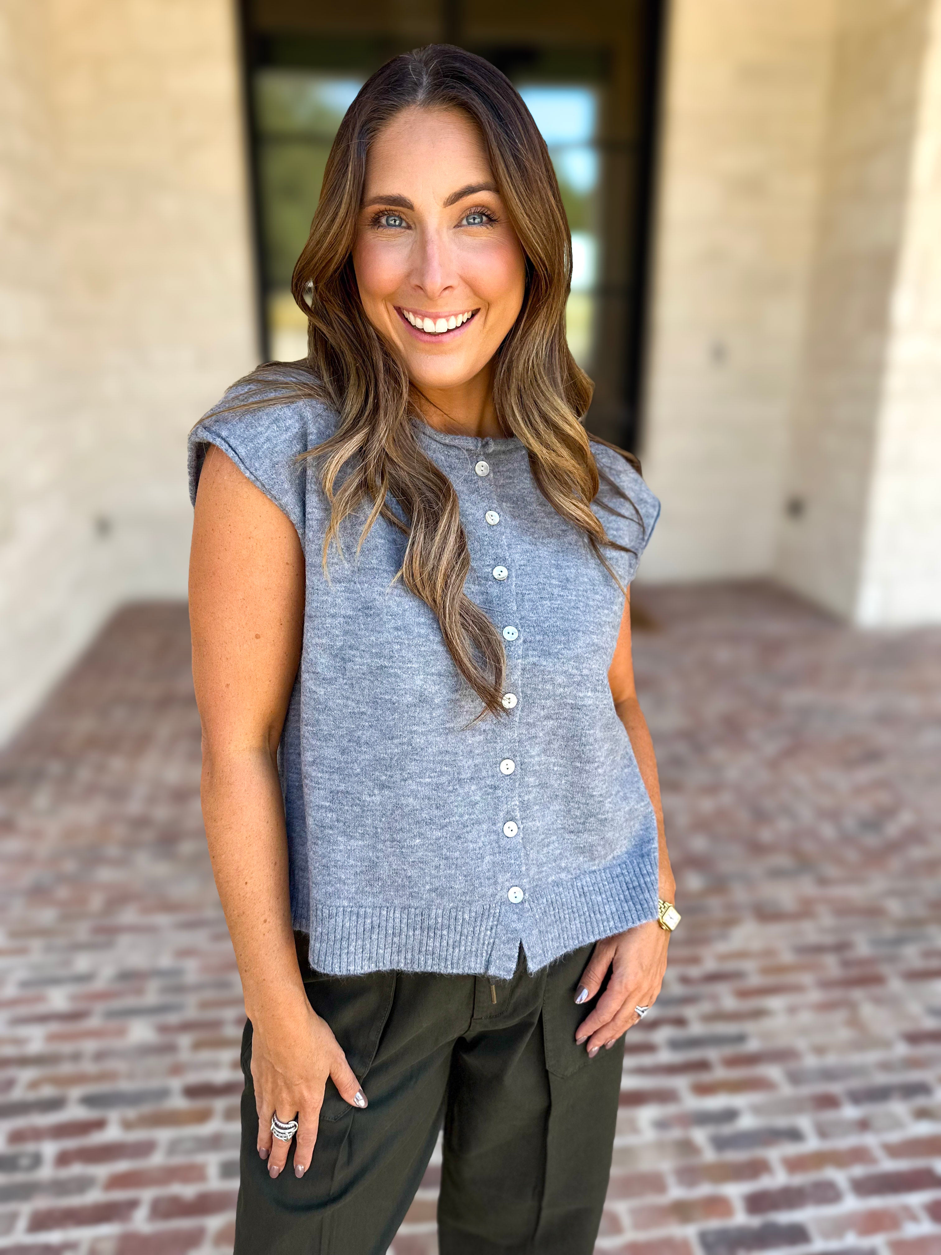 Short Sleeve Everyday Cardigan - Heather Gray-230 Sweaters/Cardis-DOUBLE ZERO-July & June Women's Fashion Boutique Located in San Antonio, Texas