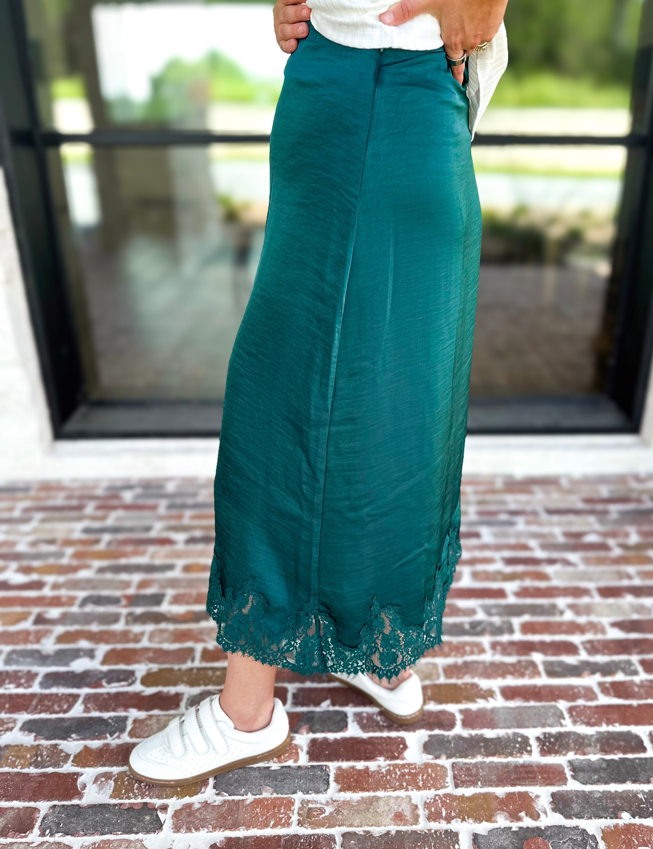 Fall Must Have Midi Skirt - Hunter Green-410 Shorts/Skirts-ENTRO-July & June Women's Fashion Boutique Located in San Antonio, Texas