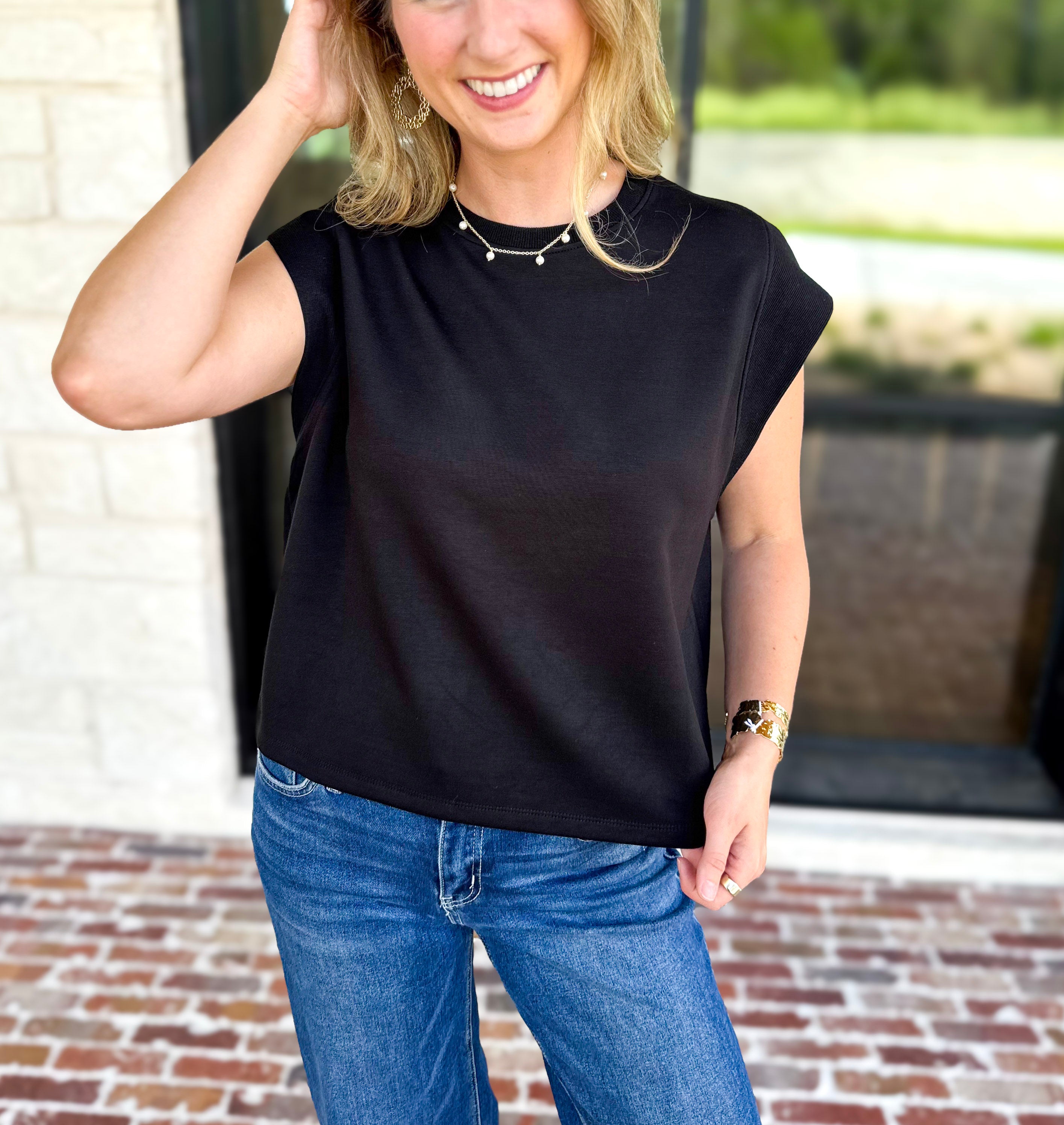 Chic Essentials Top - Black-210 Casual Blouses-ENTRO-July & June Women's Fashion Boutique Located in San Antonio, Texas
